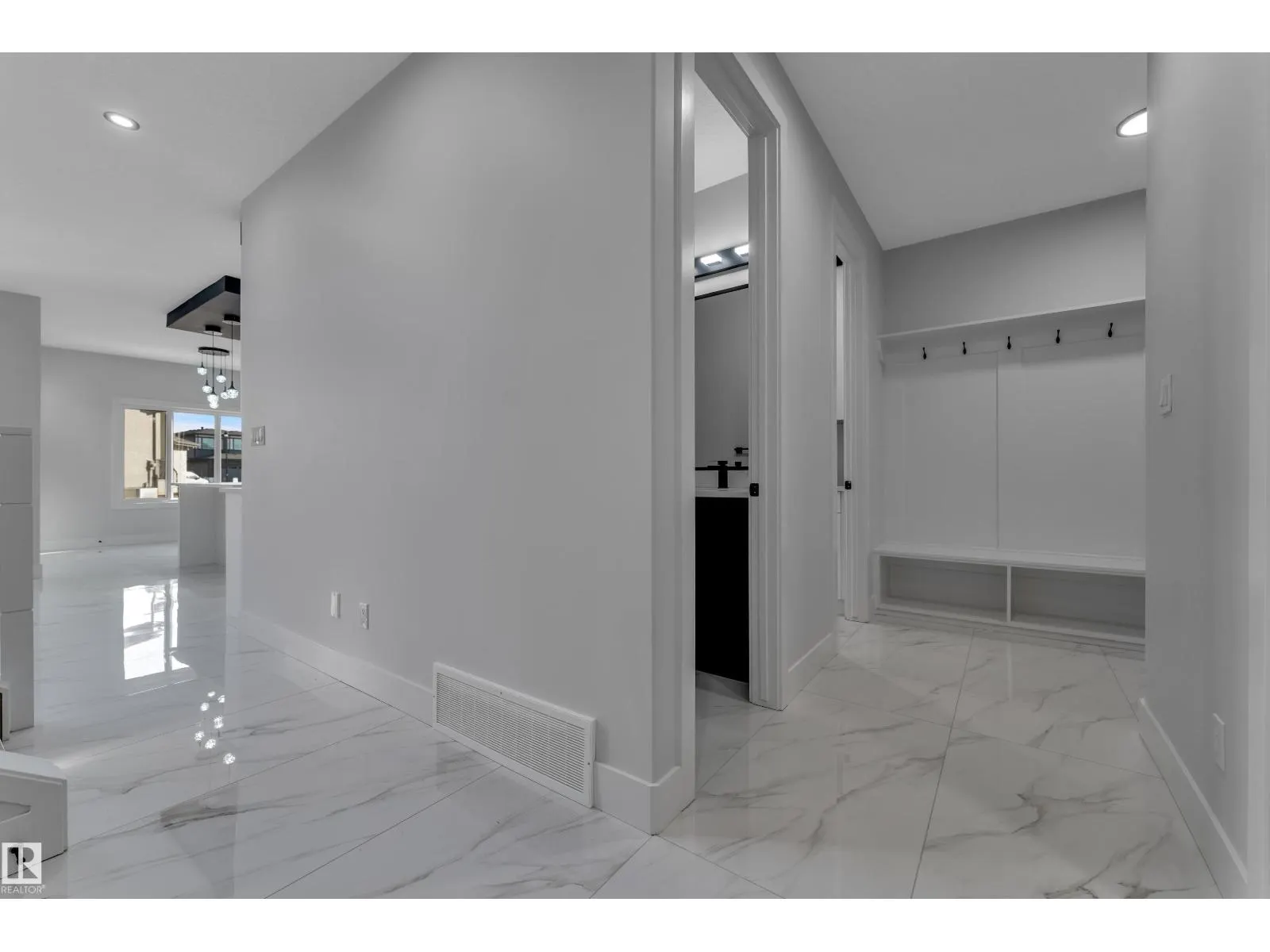 4311 36 ST
