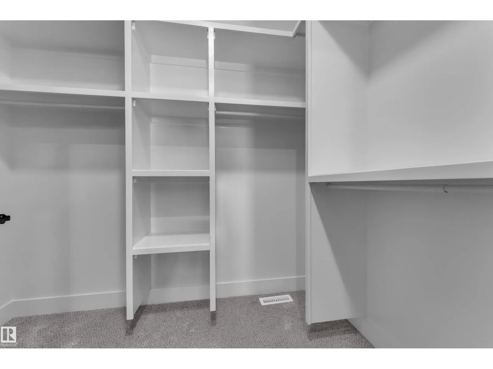 4311 36 ST