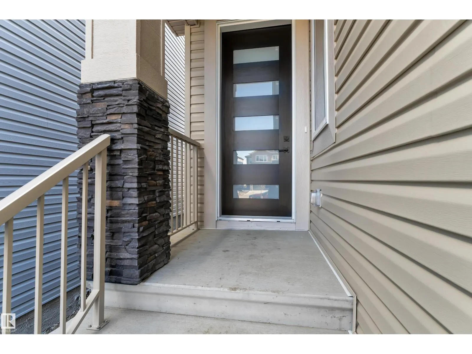 4311 36 ST
