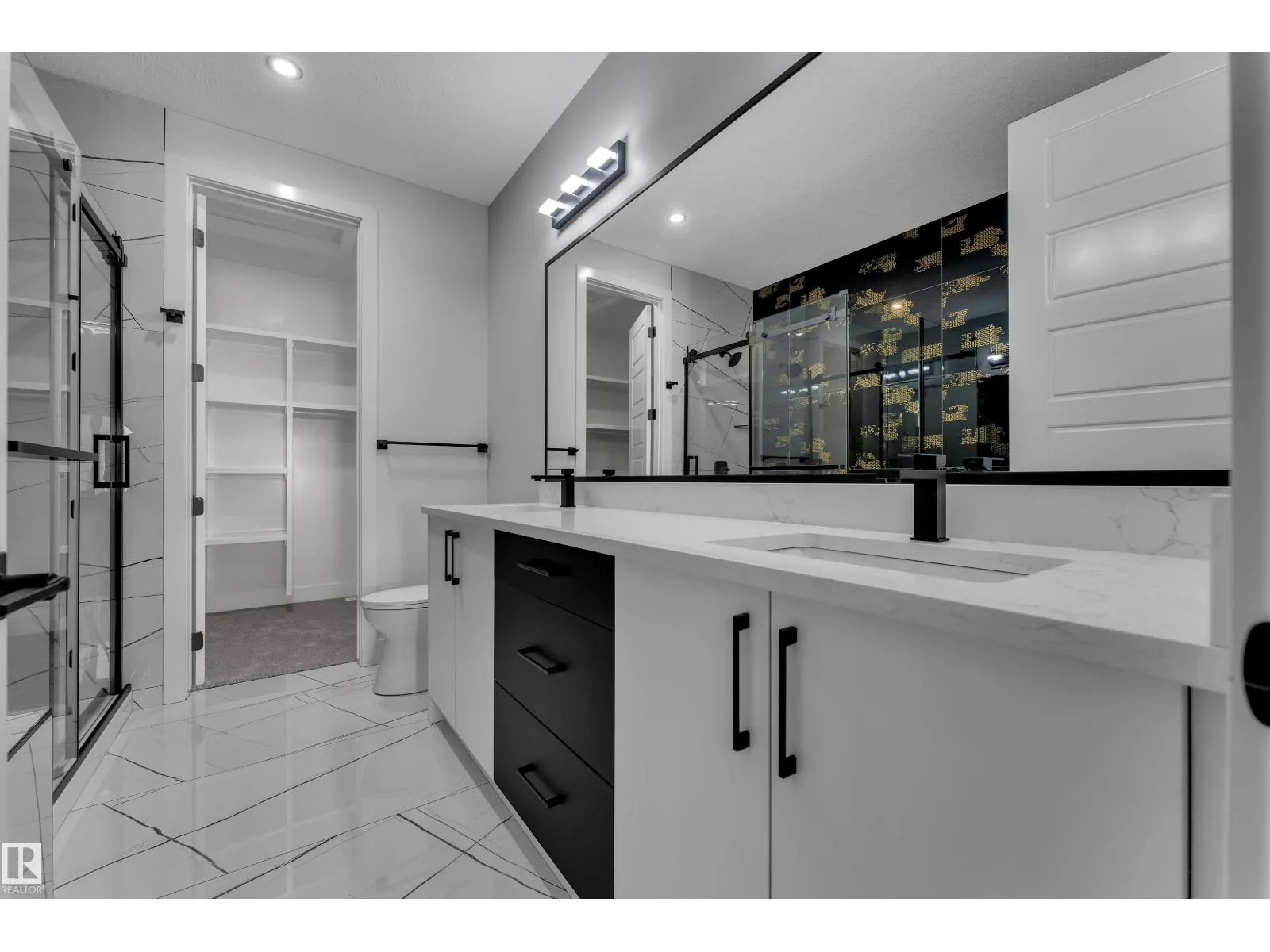 4311 36 ST