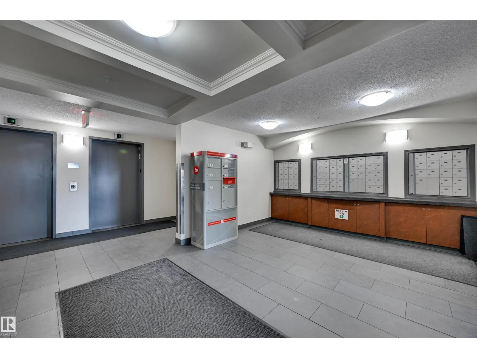 #206 616 MCALLISTER LO SW
