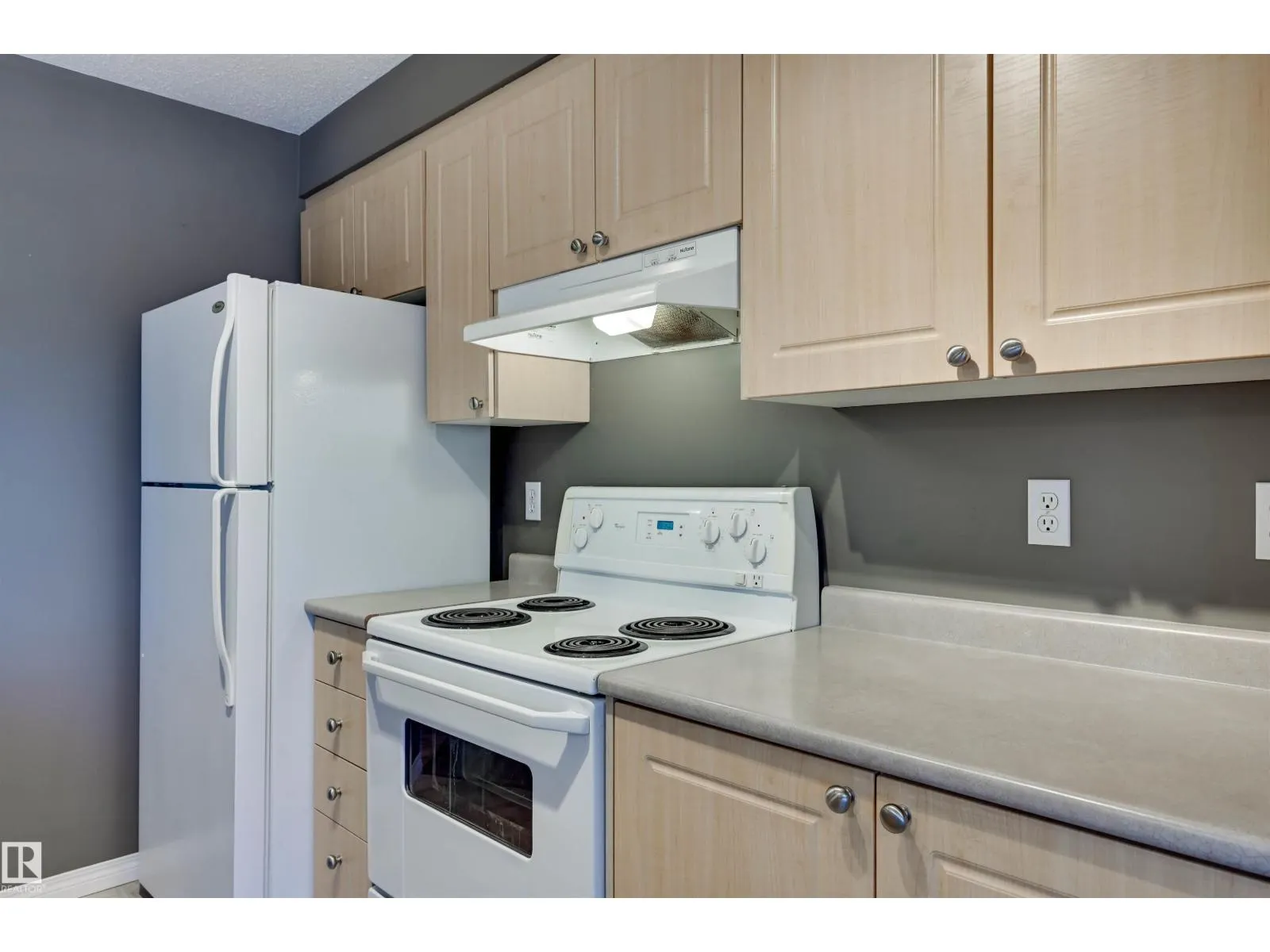 #206 616 MCALLISTER LO SW