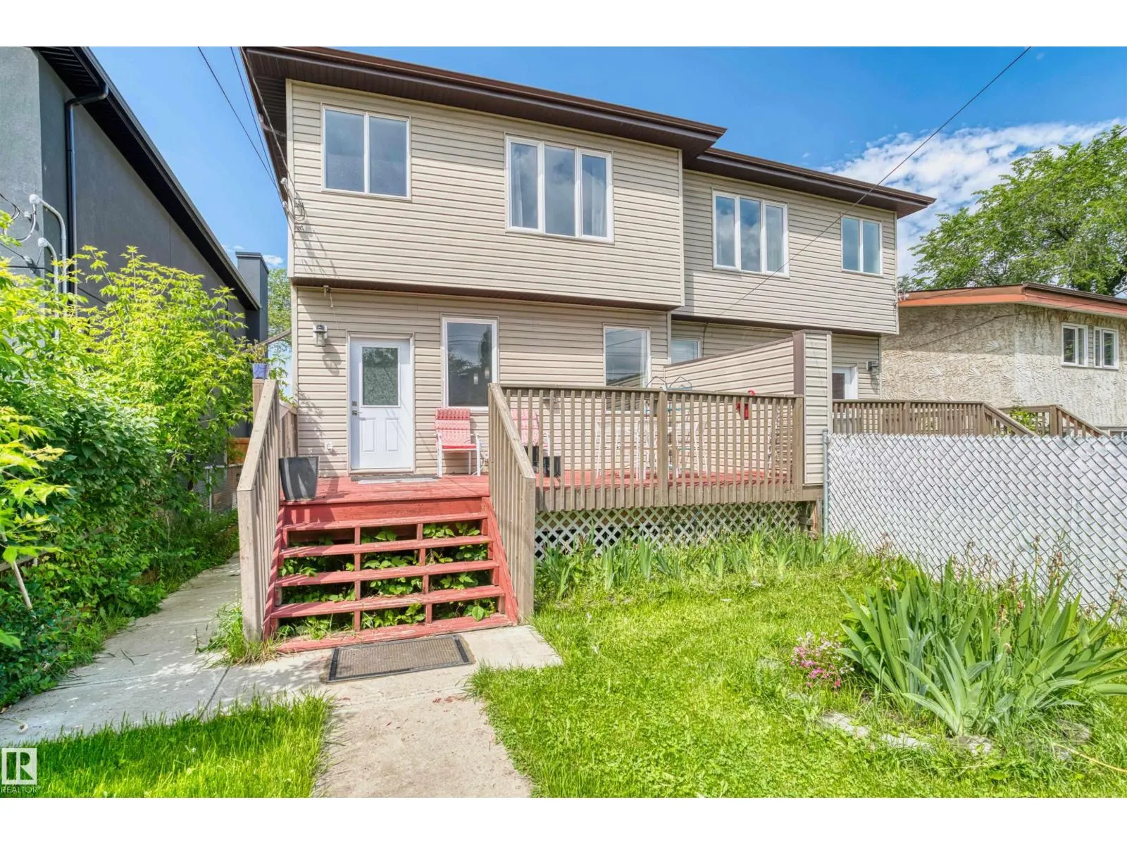 11719 127 ST NW
