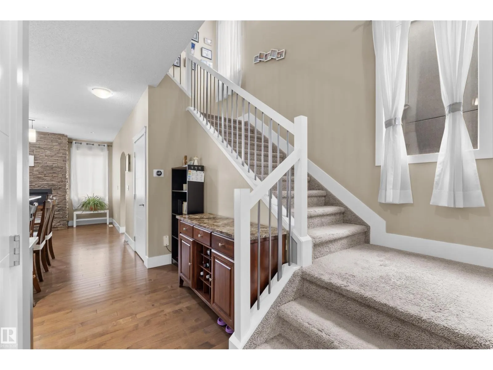 11719 127 ST NW