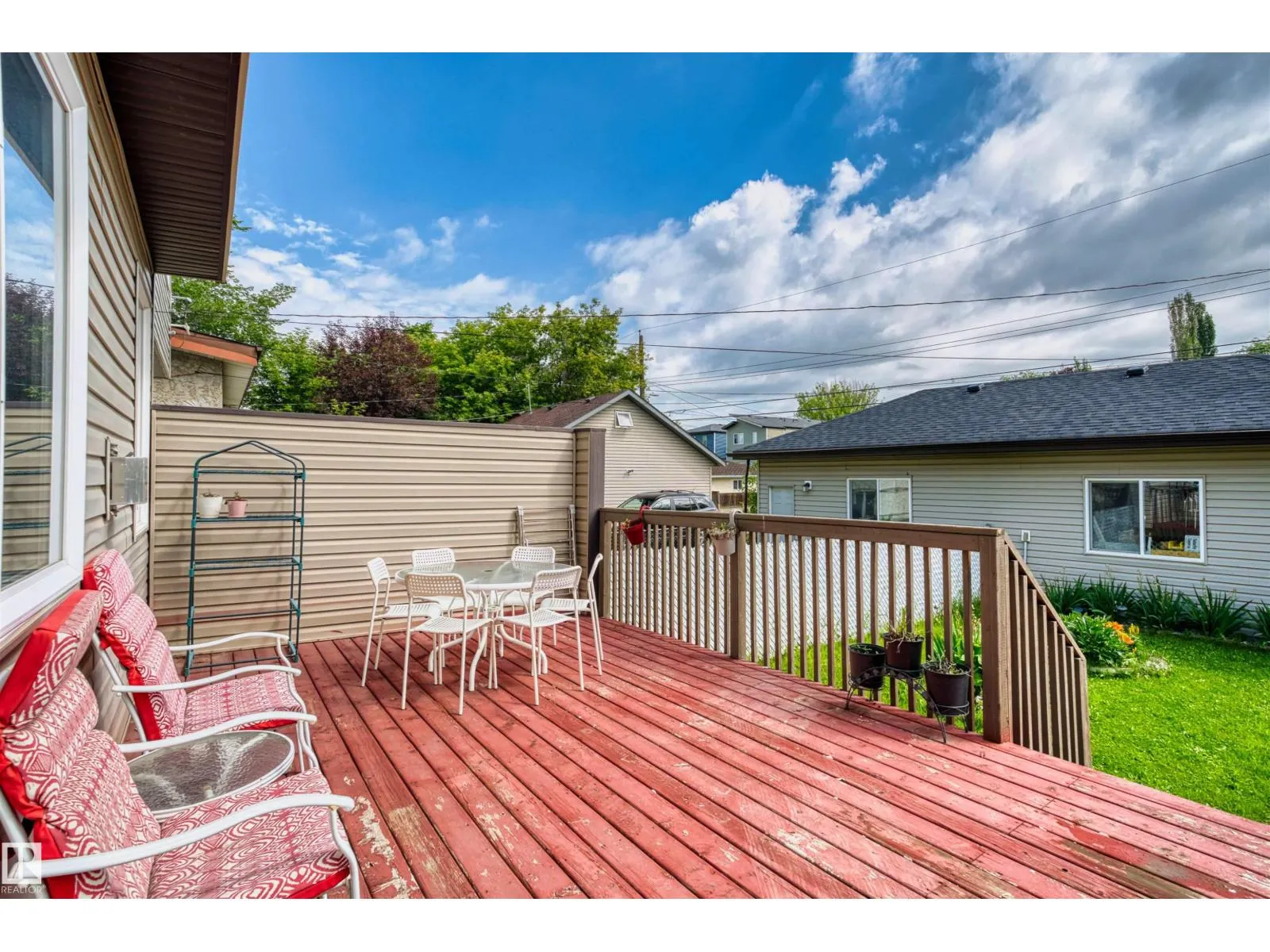 11719 127 ST NW