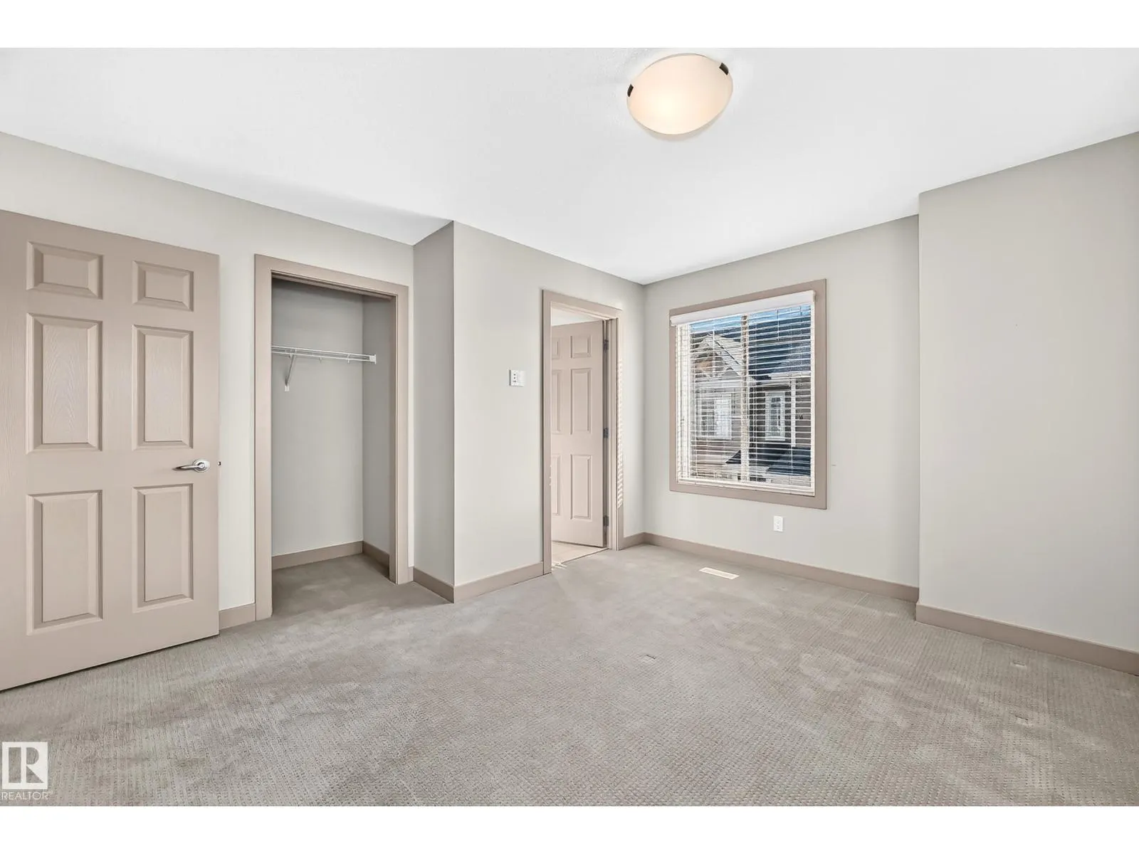 #33 1150 WINDERMERE WY SW