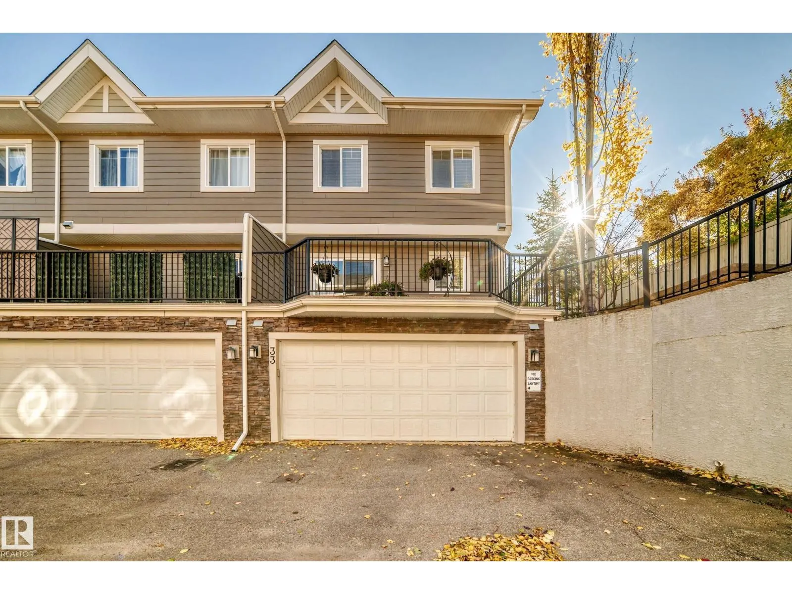 #33 1150 WINDERMERE WY SW