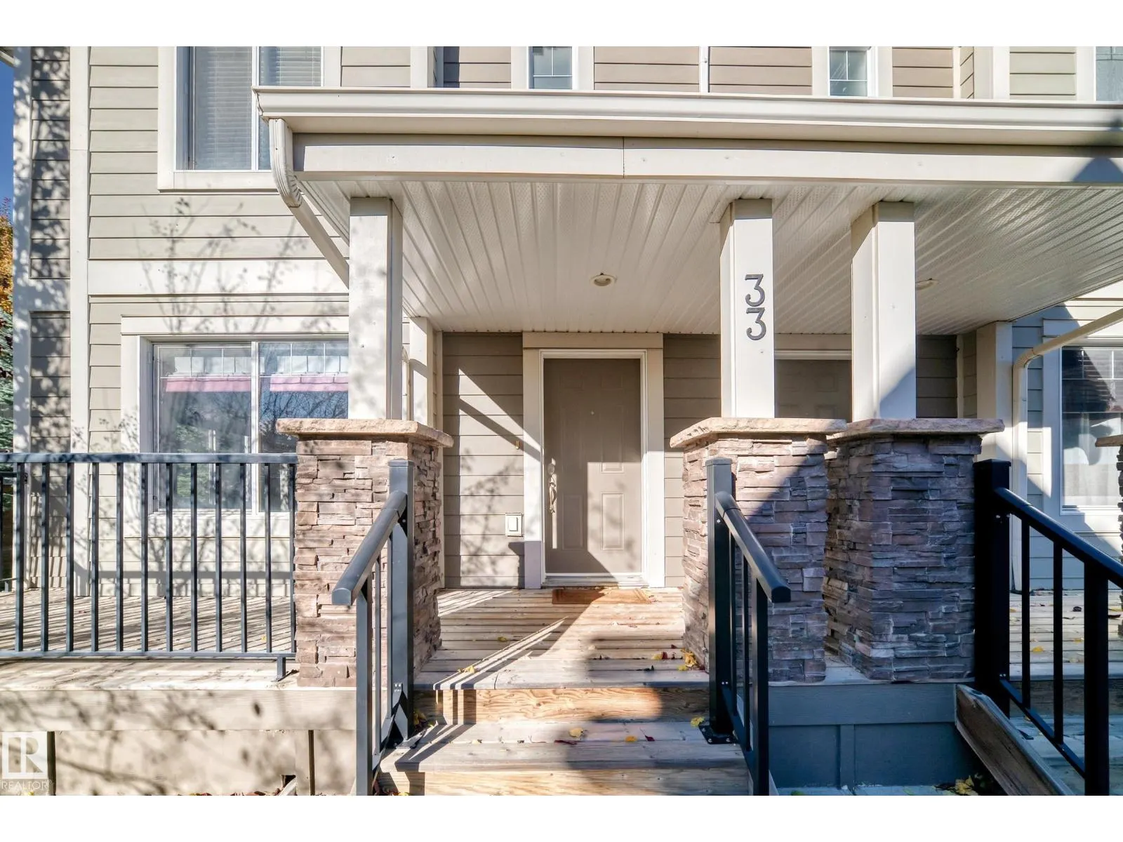 #33 1150 WINDERMERE WY SW