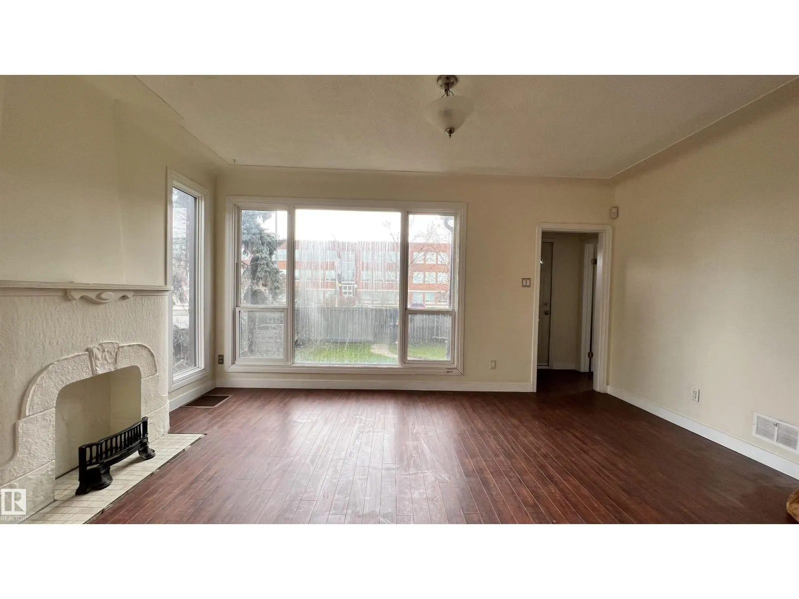 10839 109 ST NW