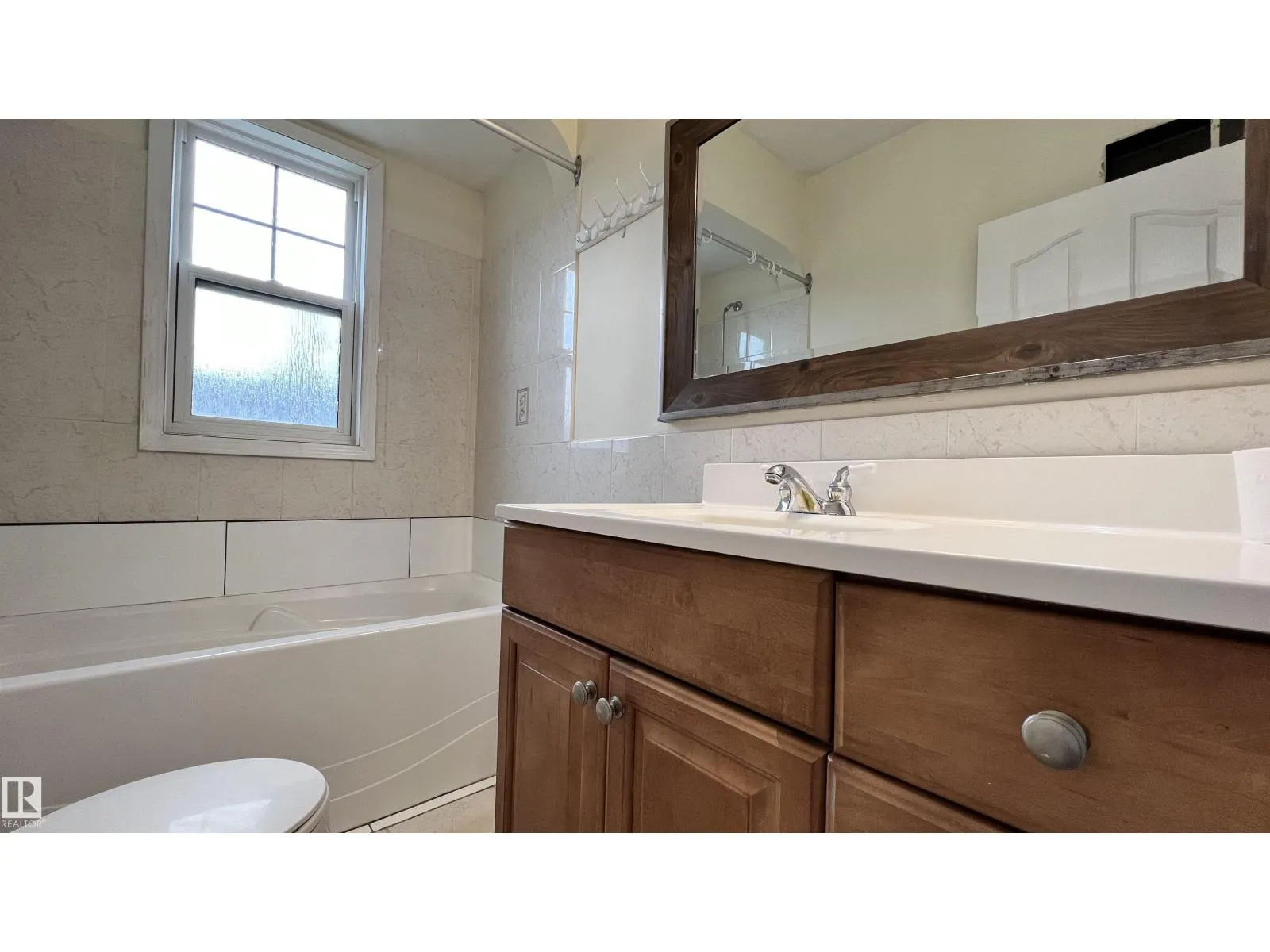 10839 109 ST NW