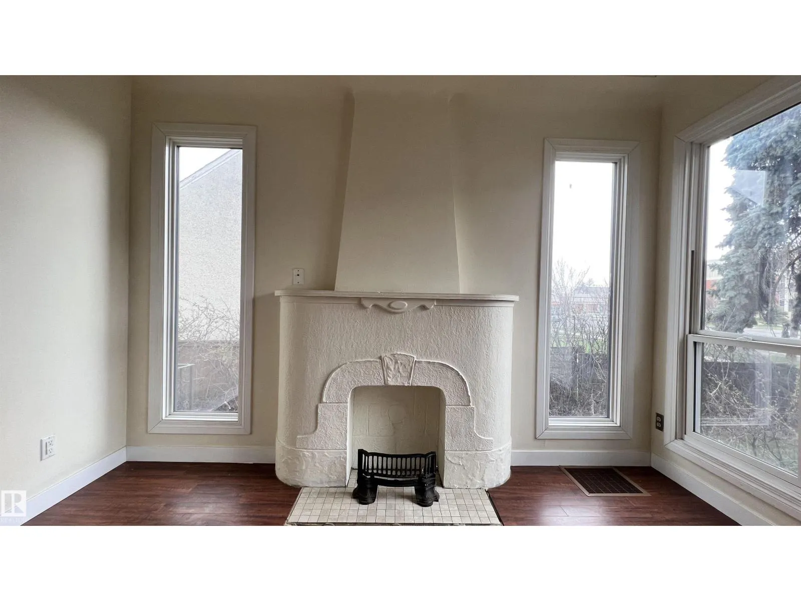 10839 109 ST NW