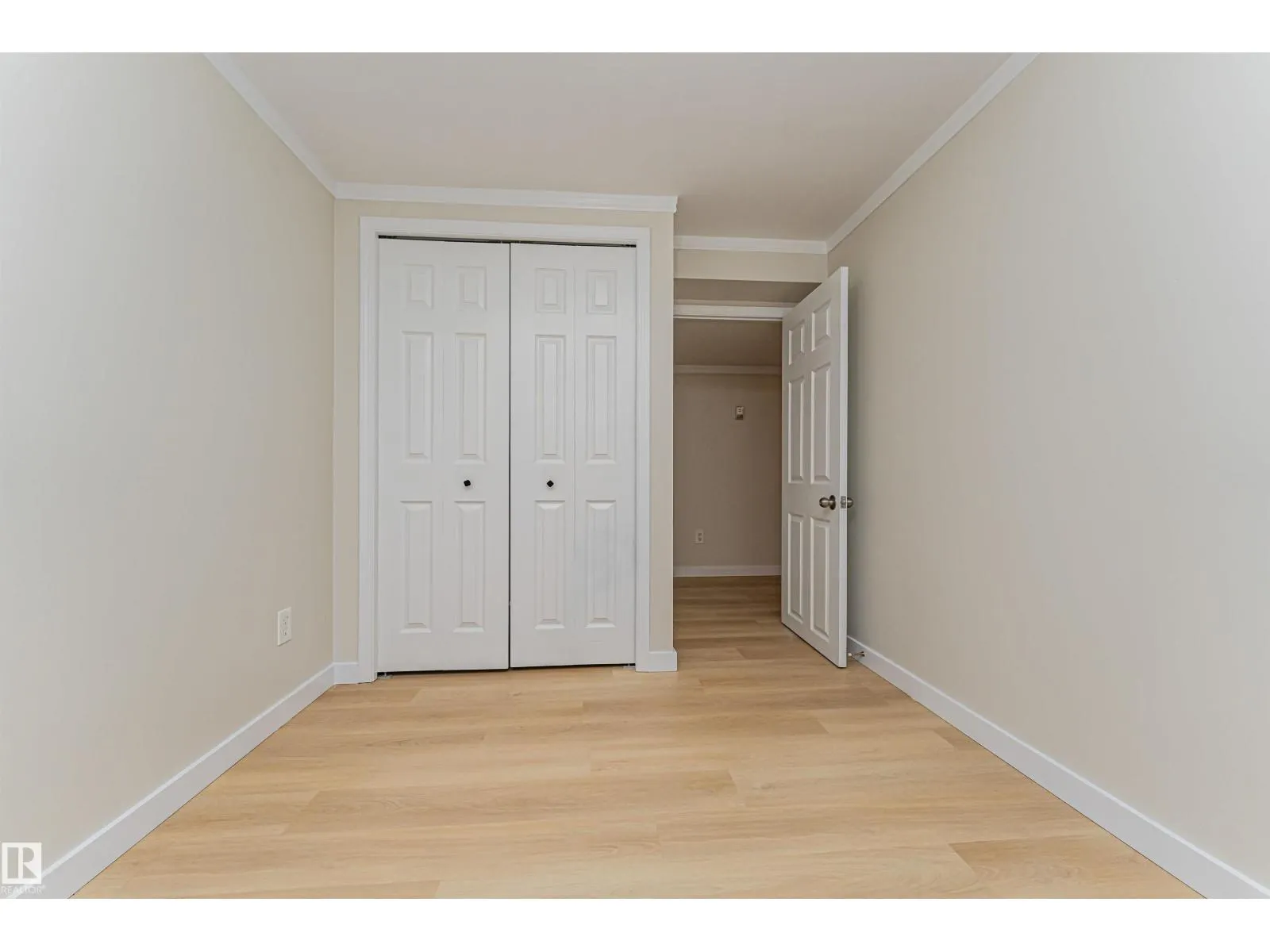 29 GRENFELL AV
