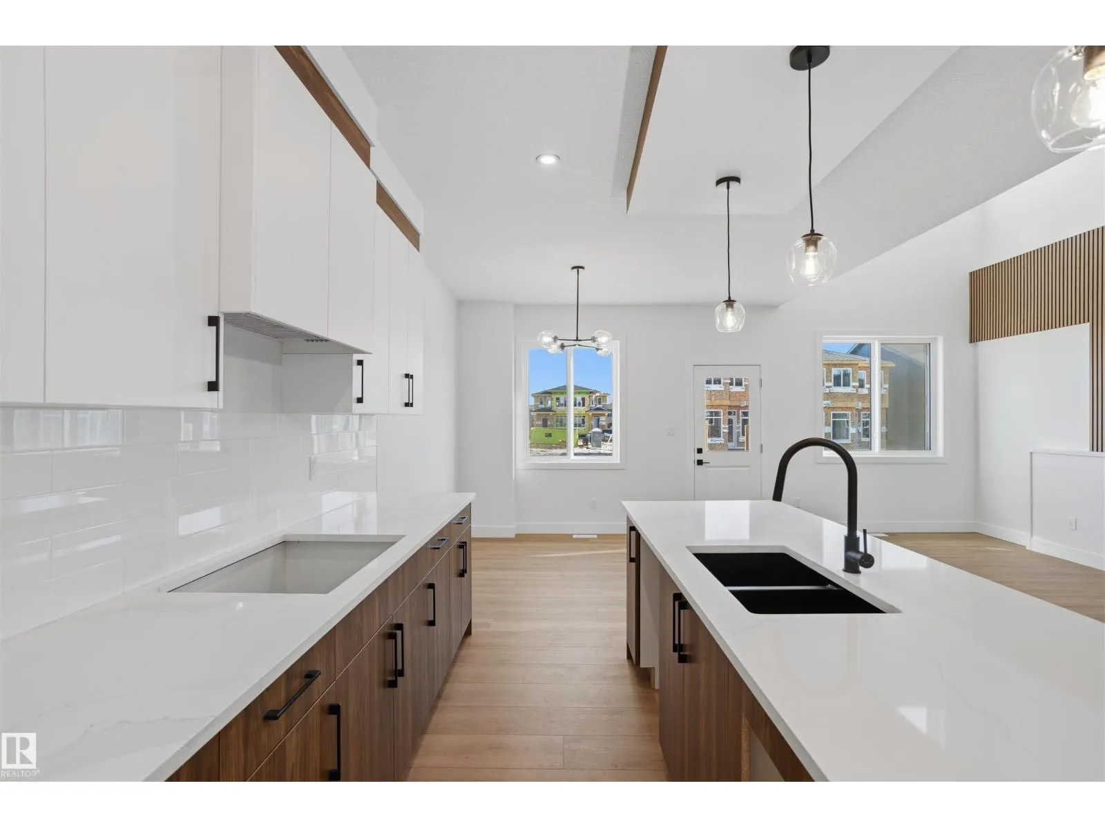 1790 Crossbill LO NW