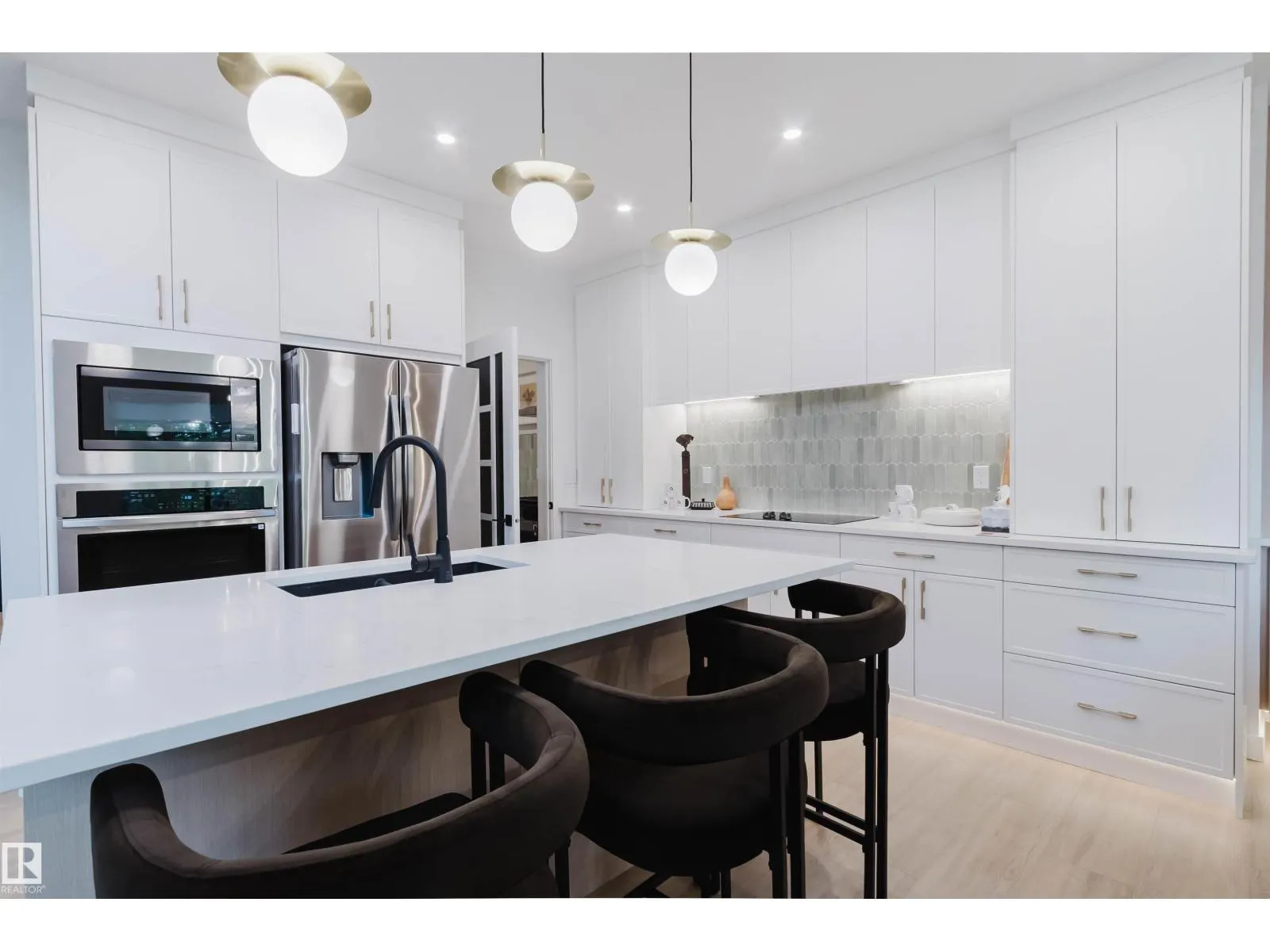 957 Elderberry LD NW