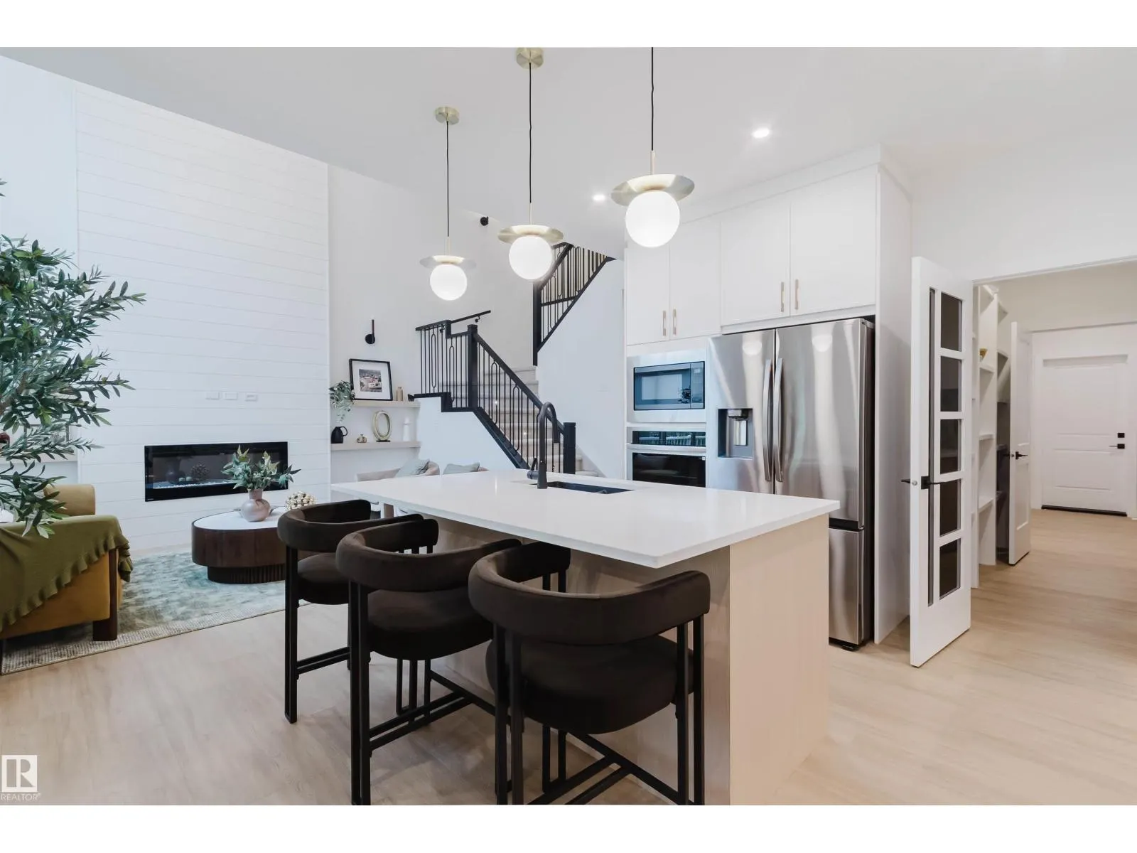 957 Elderberry LD NW