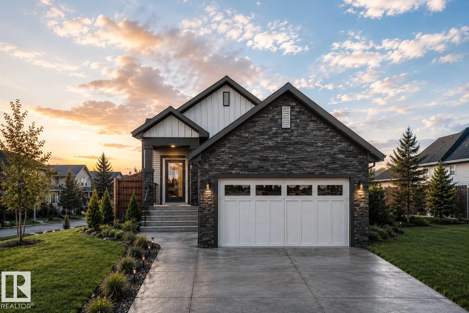 812 Elderberry CO NW
