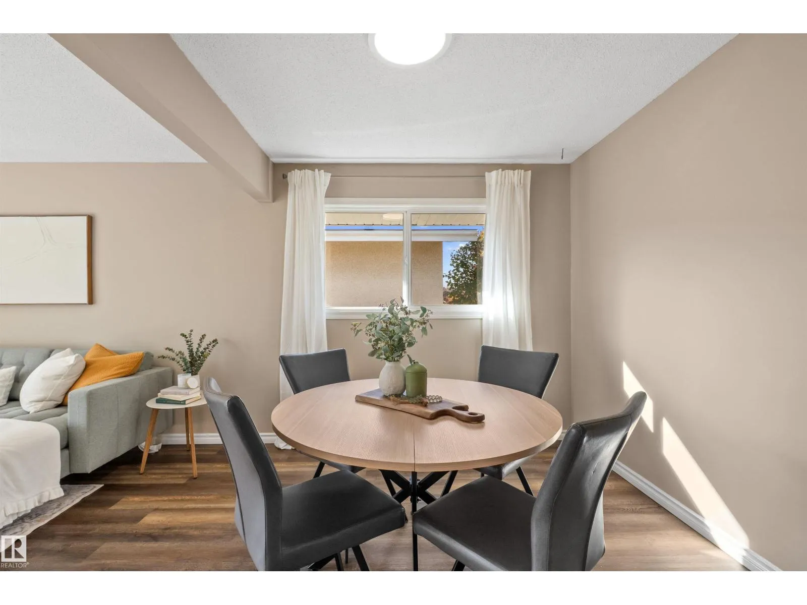 10420 36A AV NW