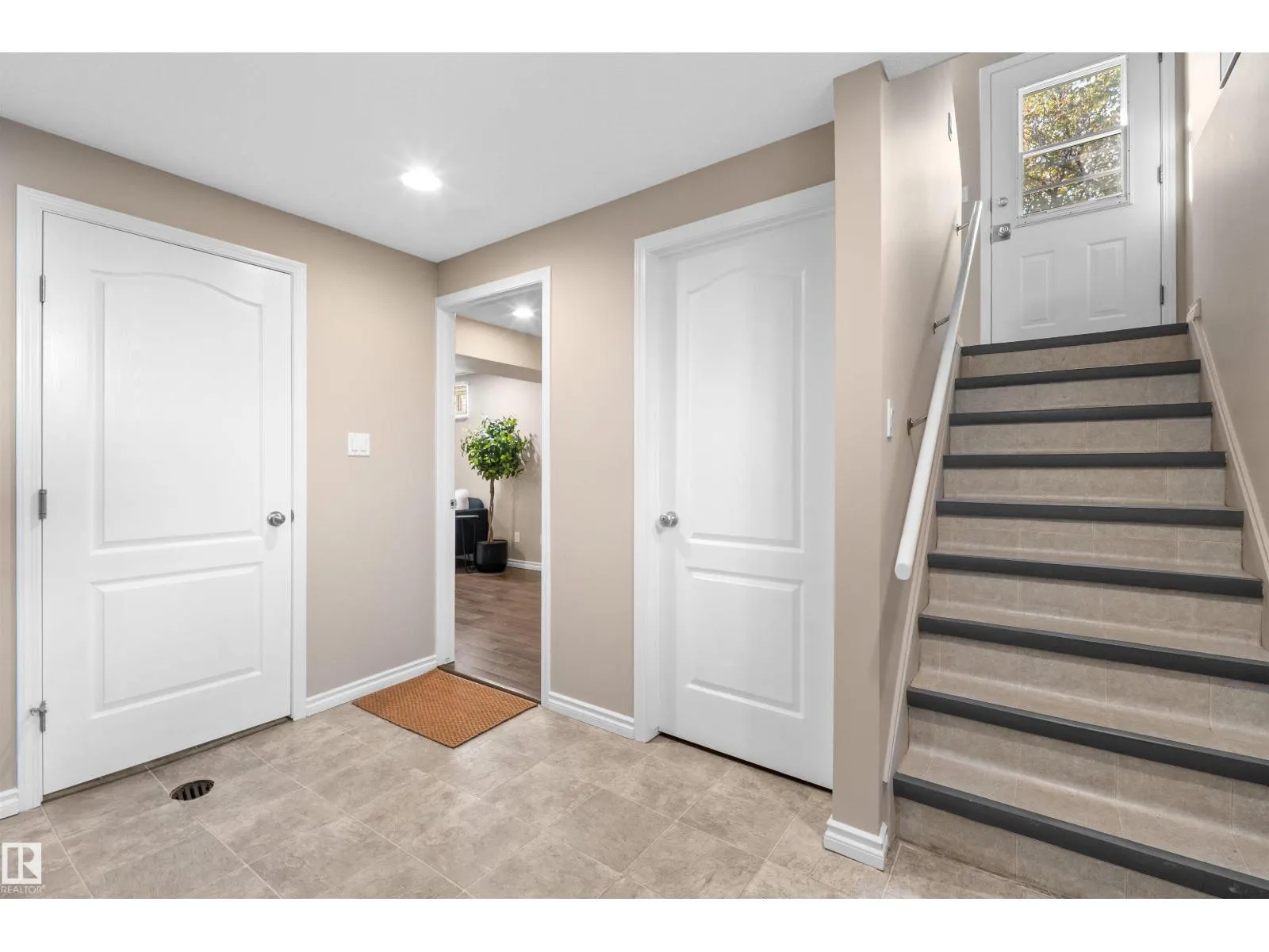 10420 36A AV NW