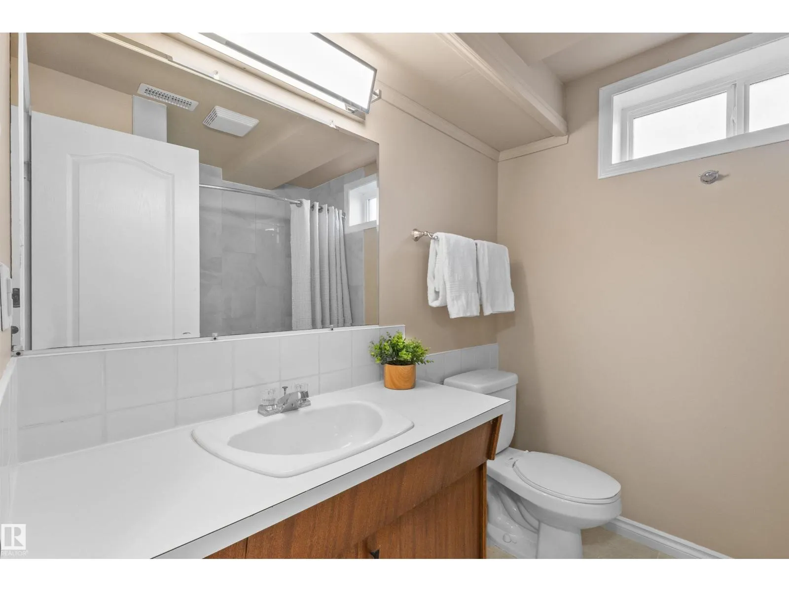 10420 36A AV NW