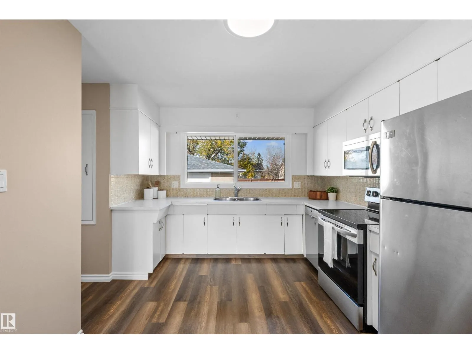 10420 36A AV NW