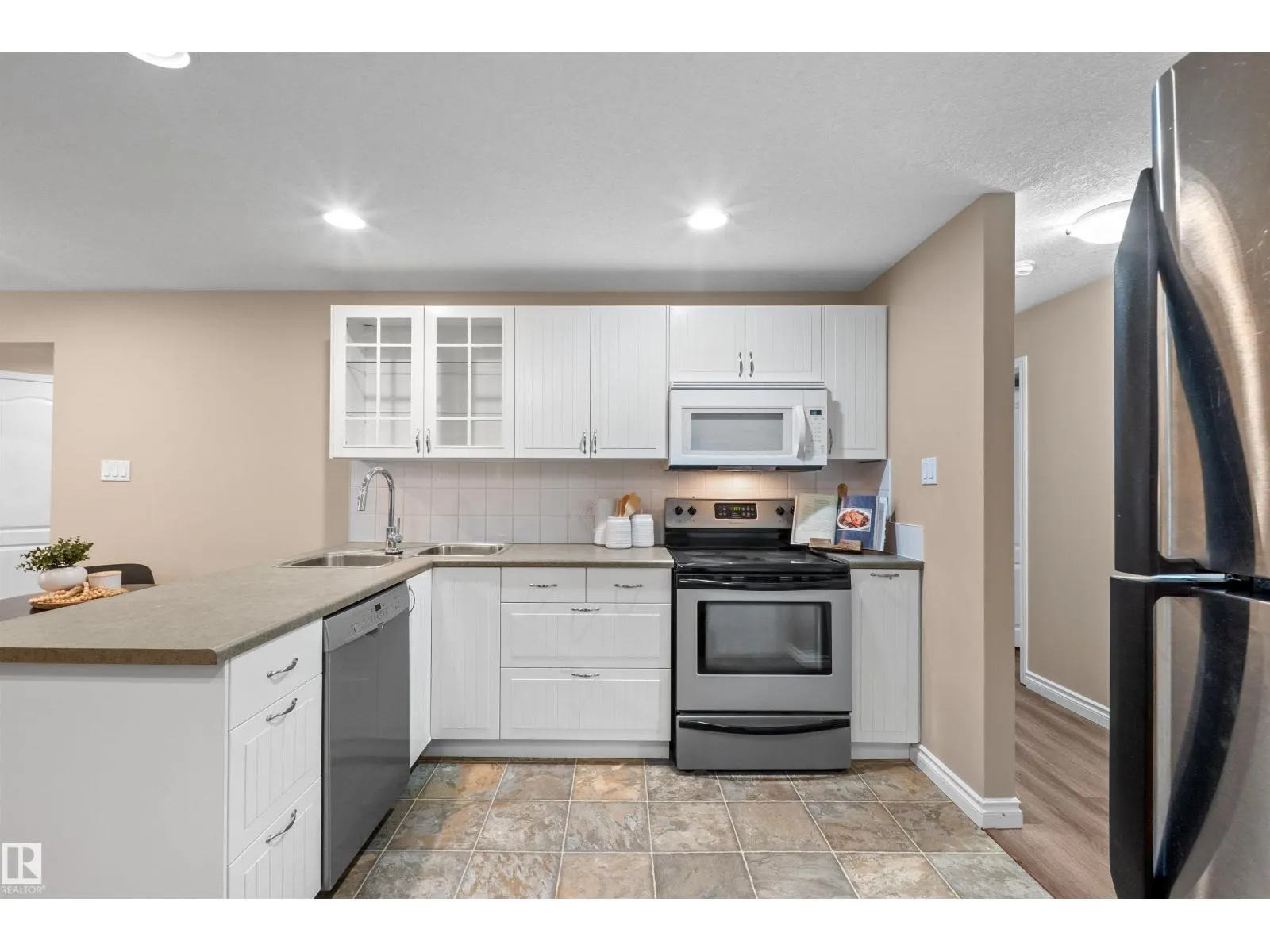 10420 36A AV NW