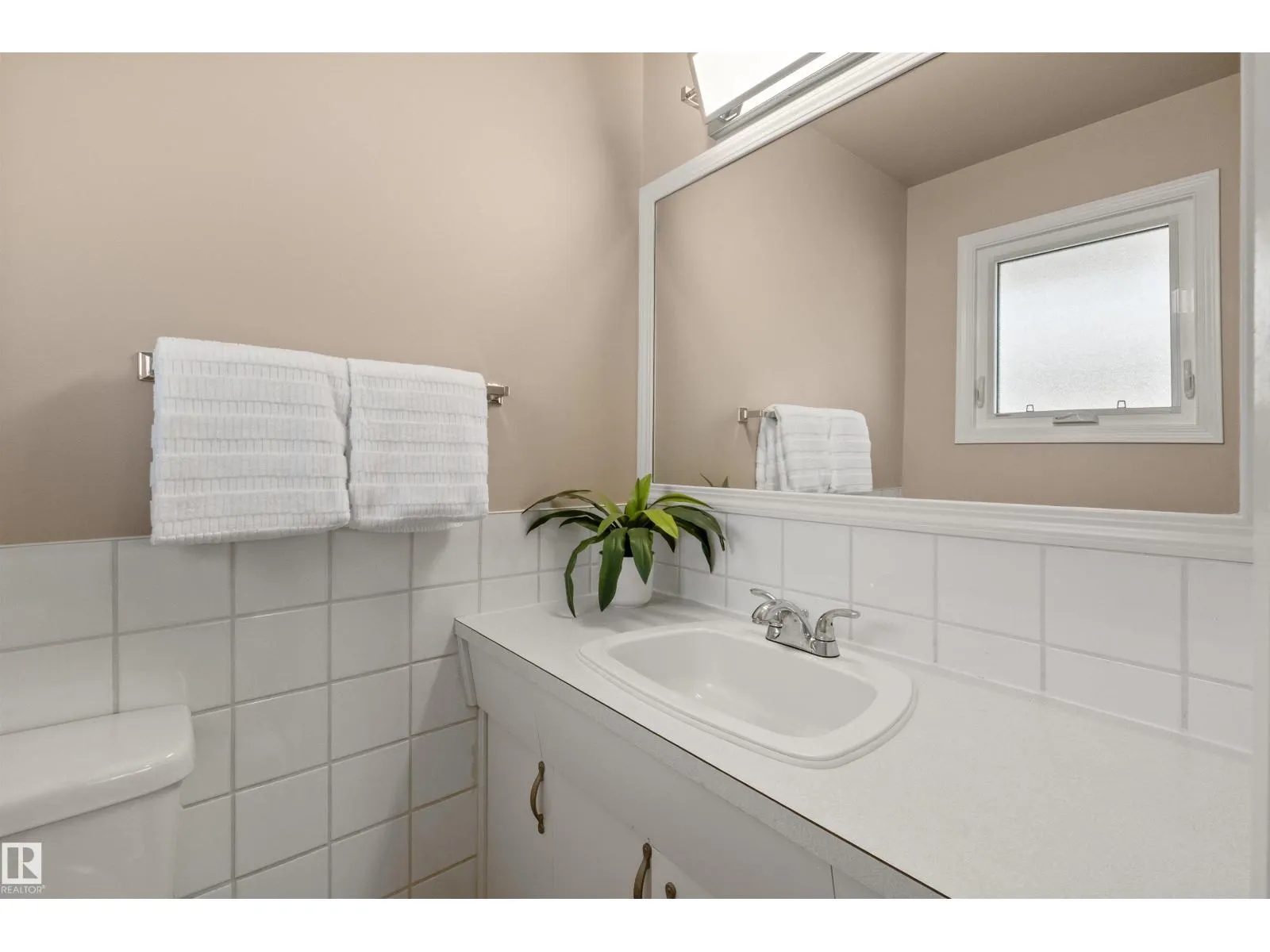 10420 36A AV NW