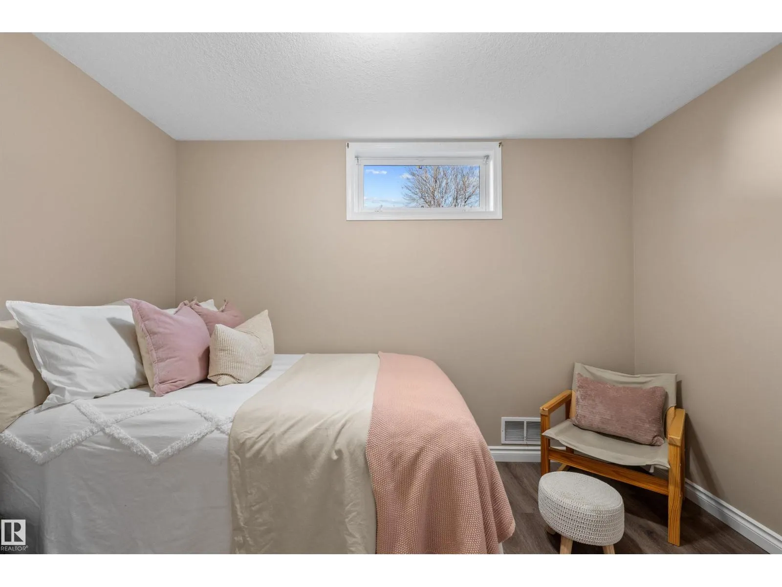 10420 36A AV NW
