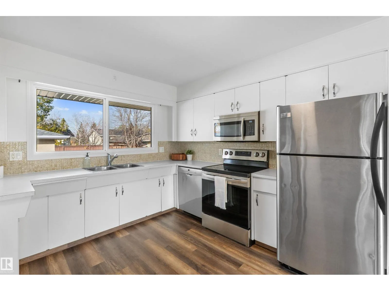 10420 36A AV NW