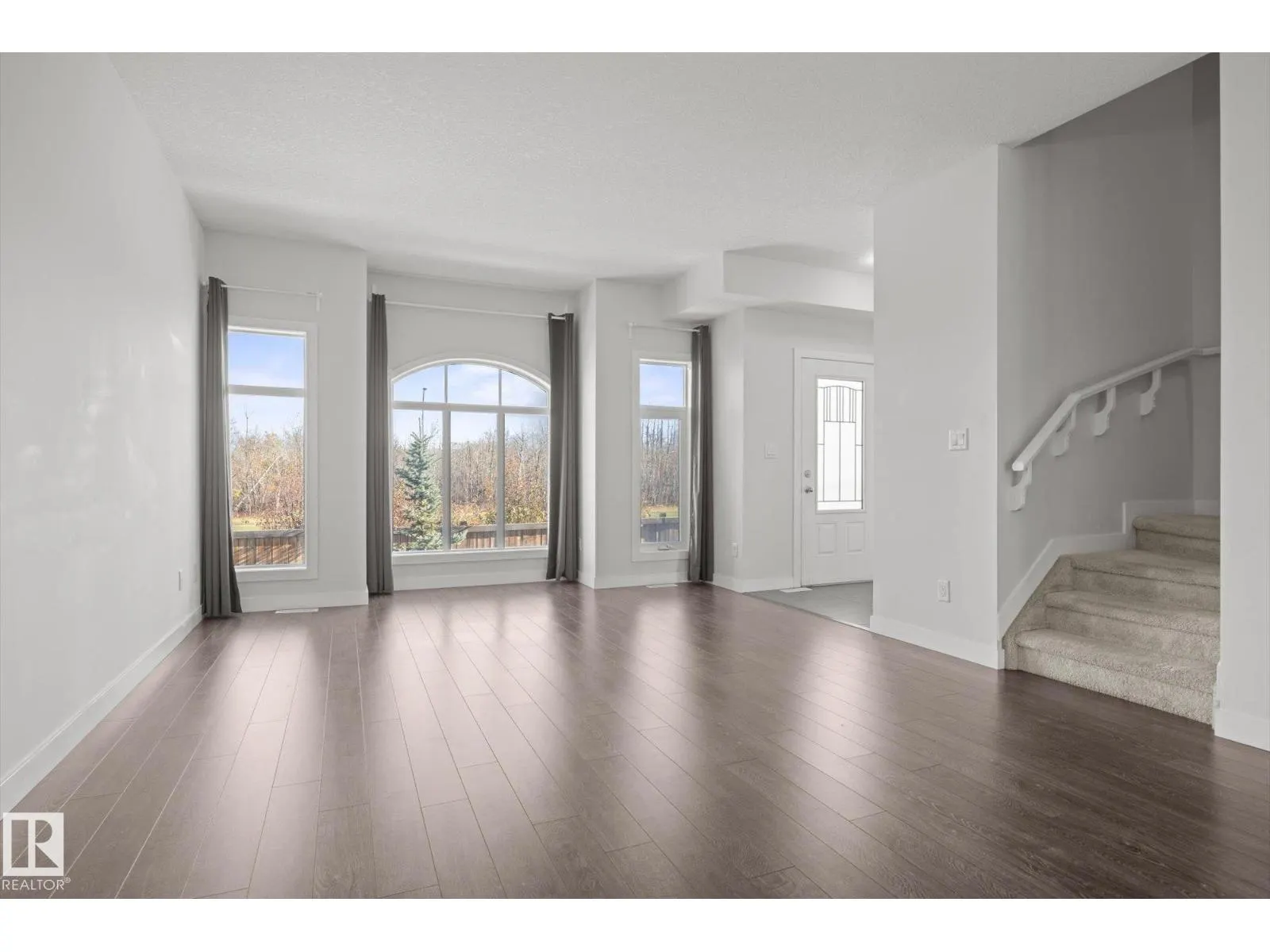#16 723 172 ST SW