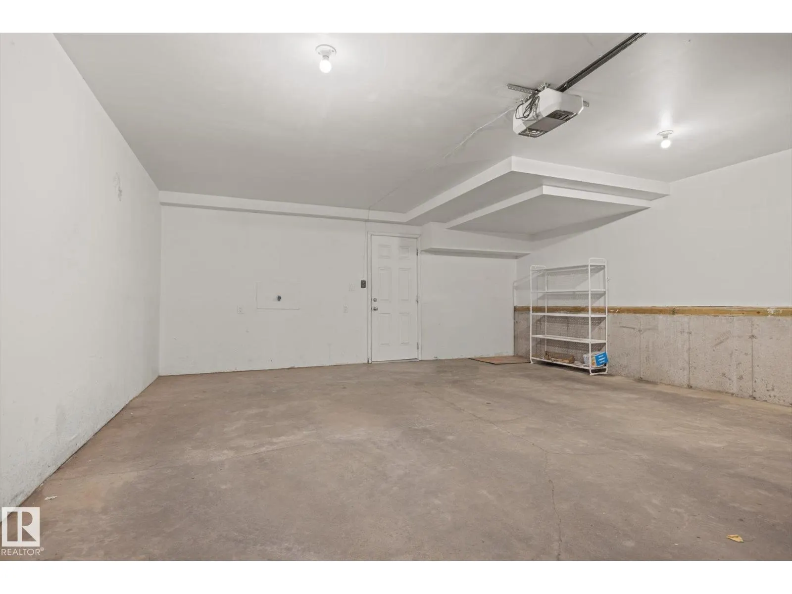 #16 723 172 ST SW