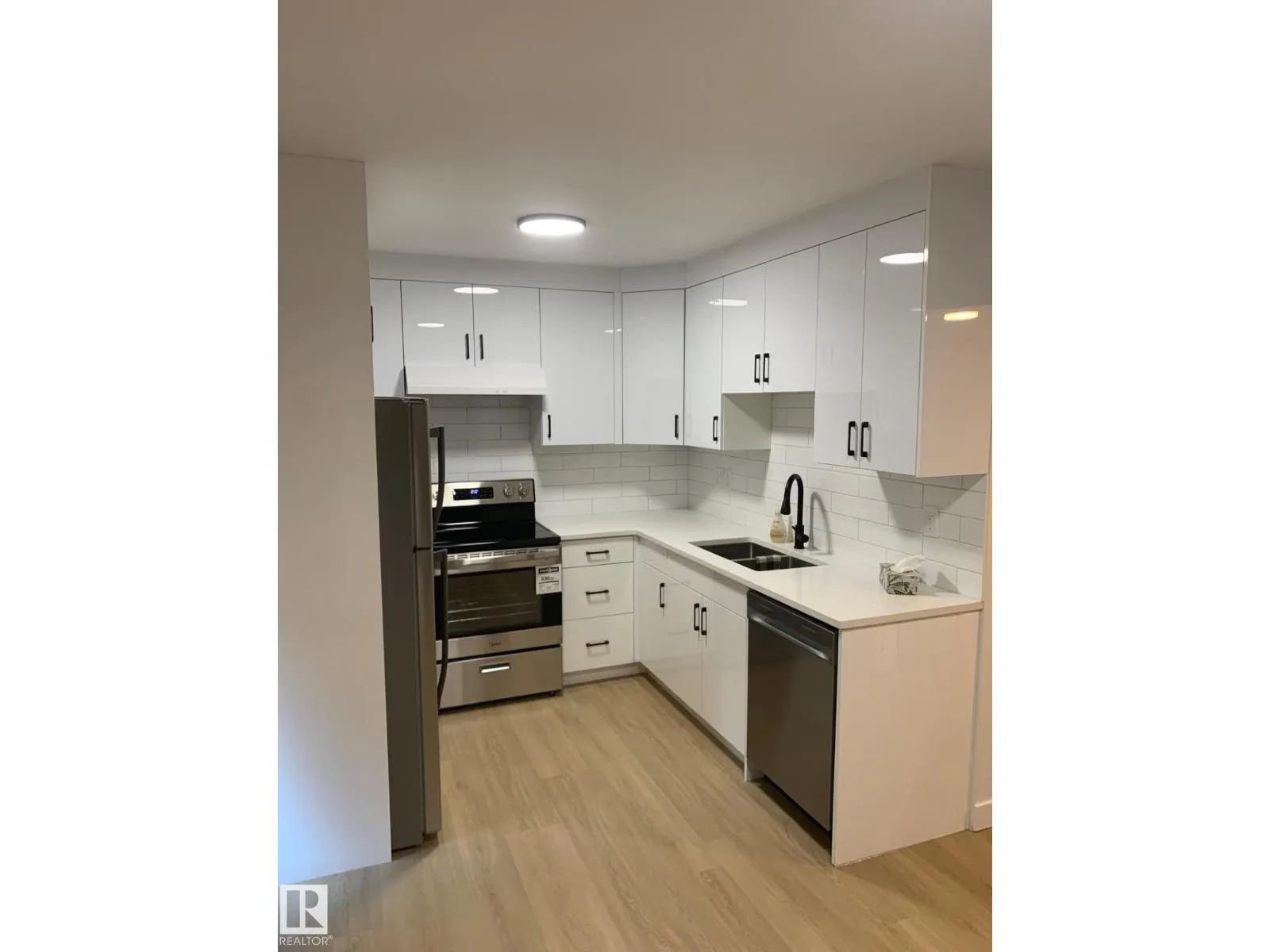 16321 - 109A Ave NW