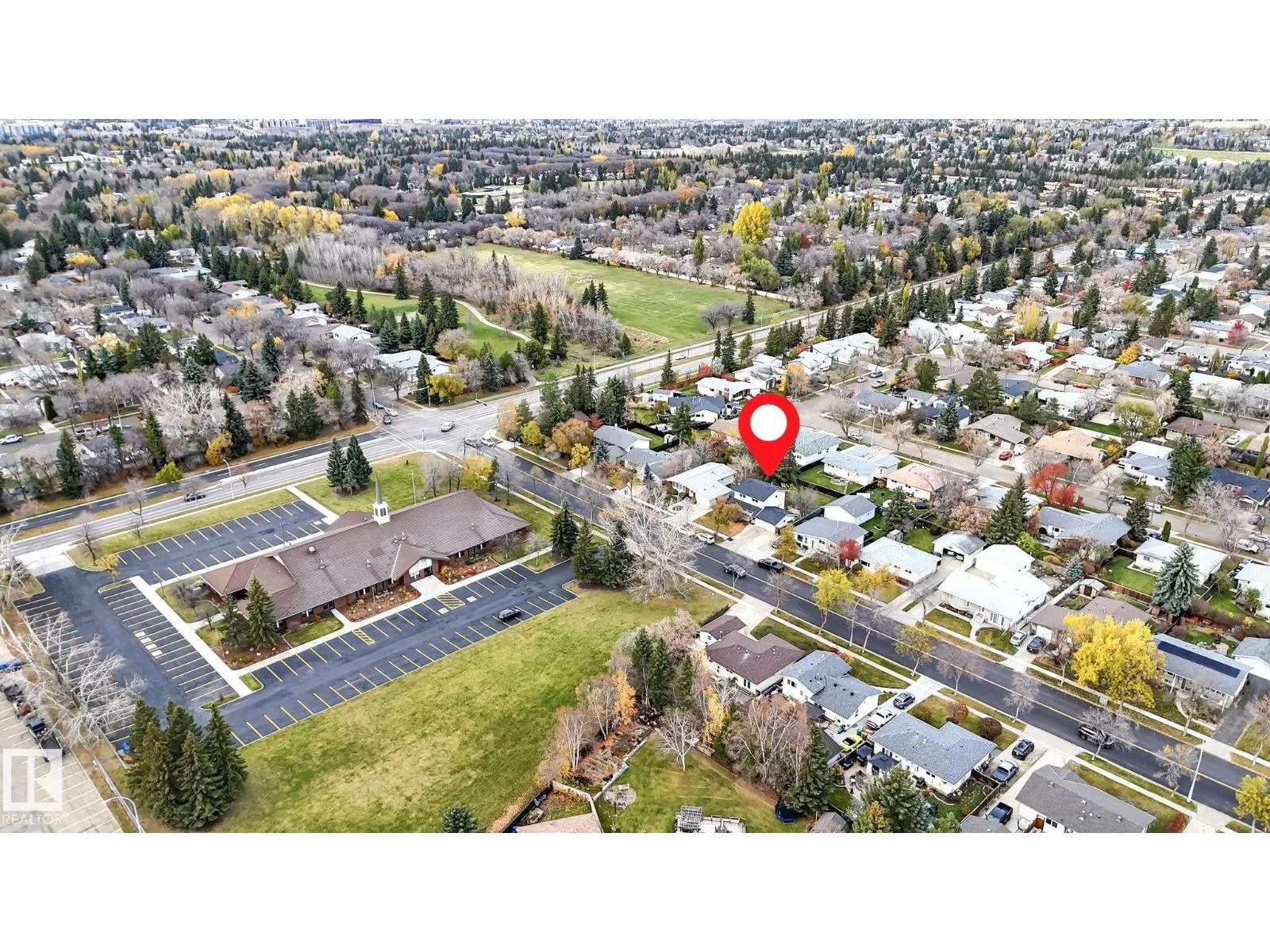 9 AKINS DR