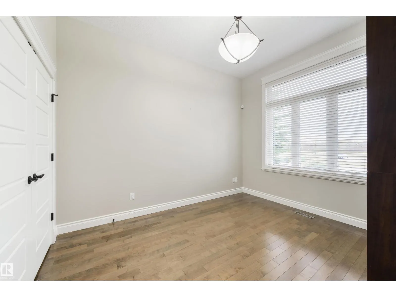 #3B 53521 RGE ROAD 272