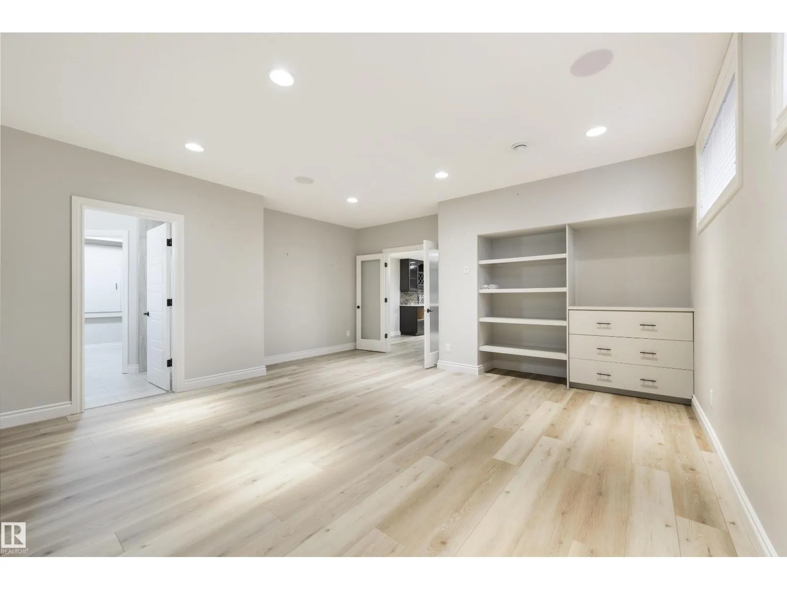 #3B 53521 RGE ROAD 272
