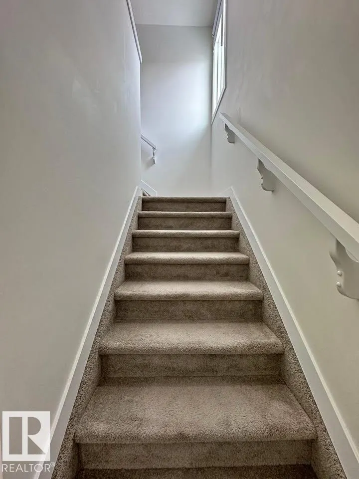 938 Daniels Loop SW