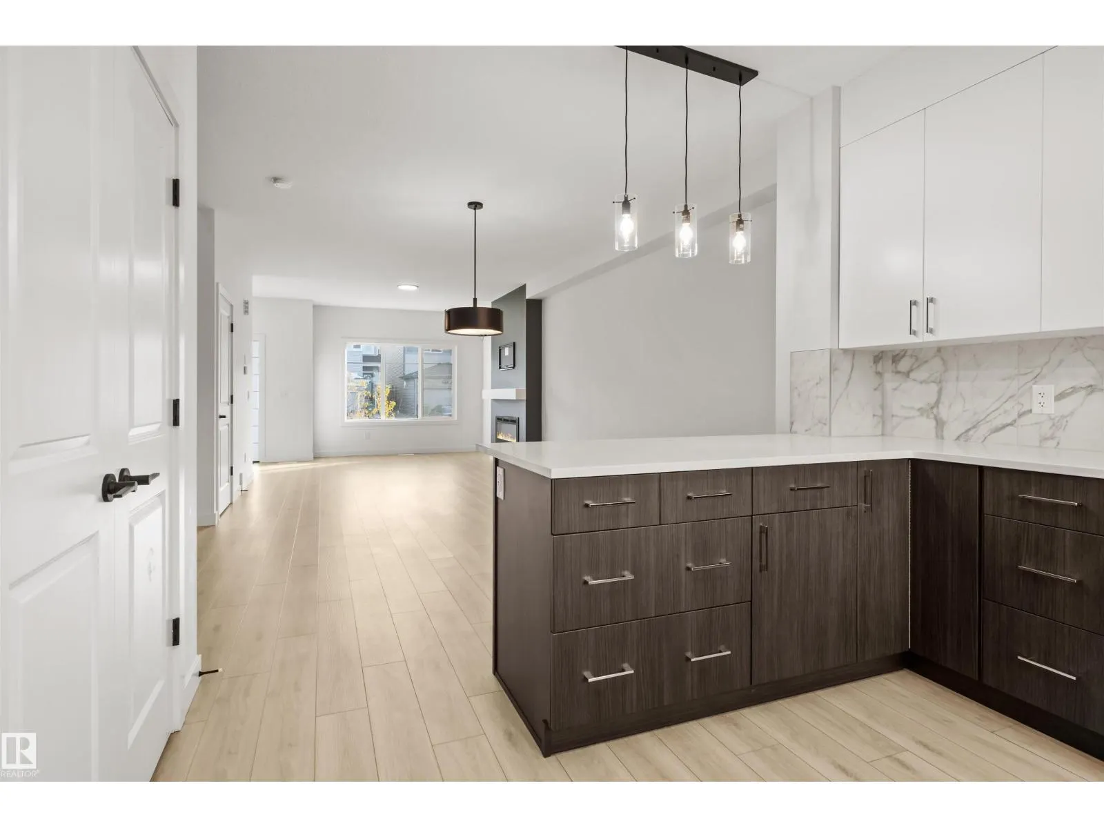 317 JUNIPER CV