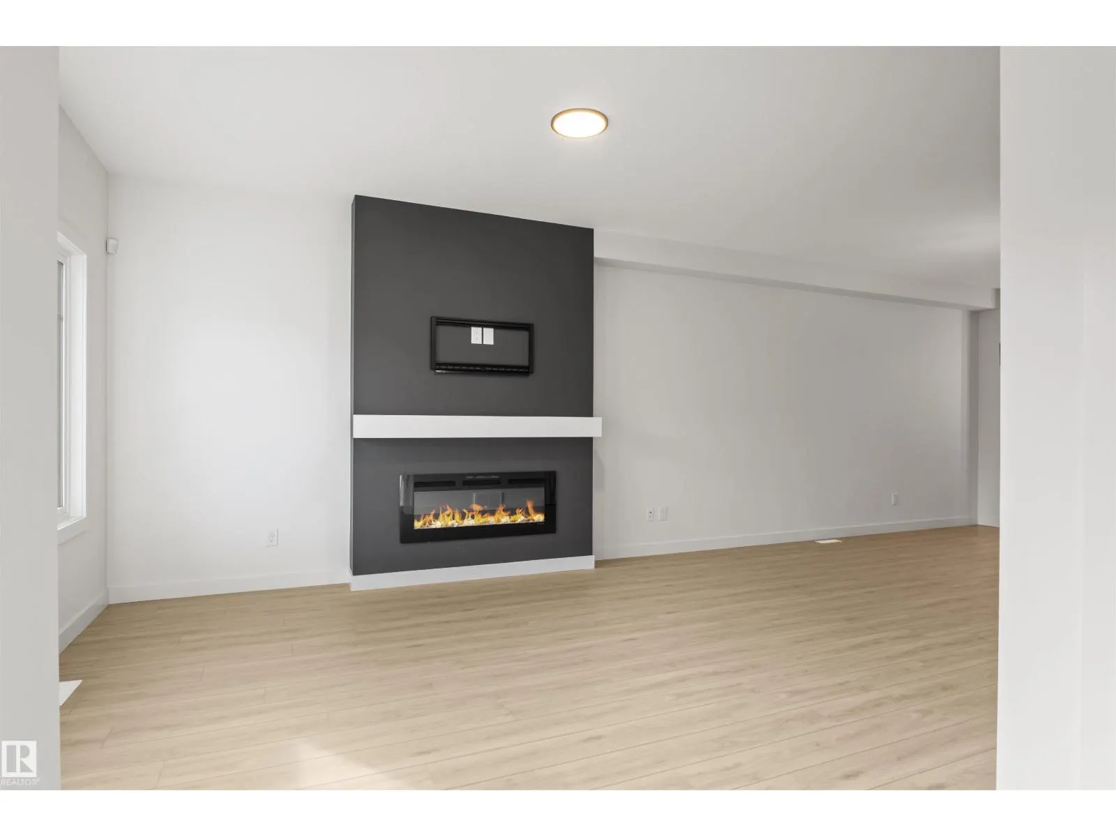317 JUNIPER CV