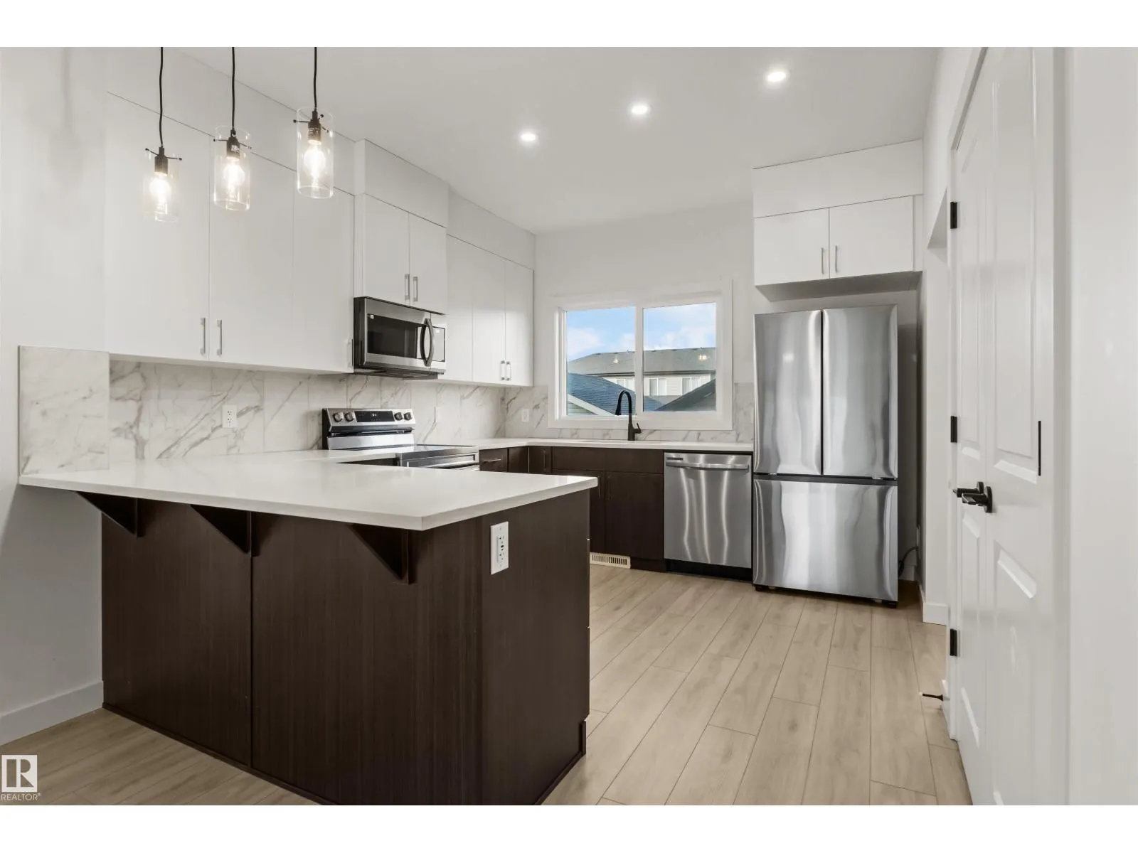 317 JUNIPER CV
