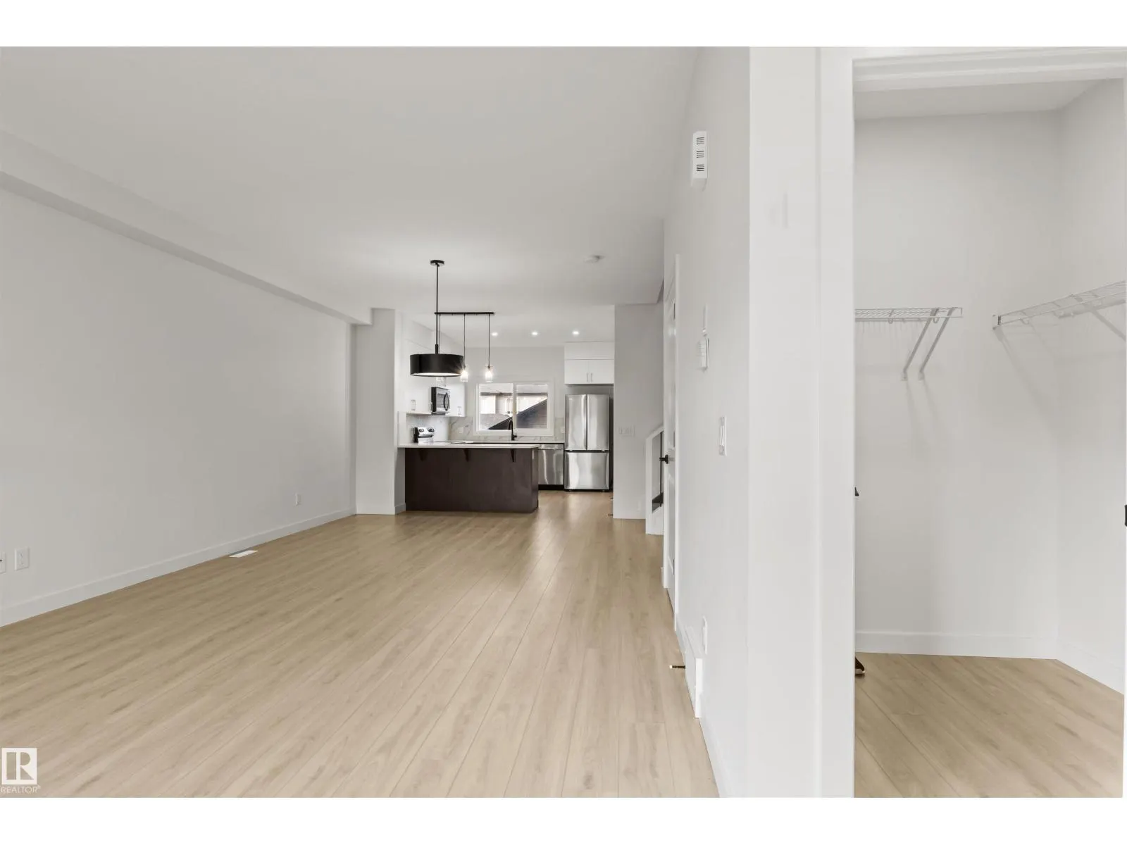317 JUNIPER CV