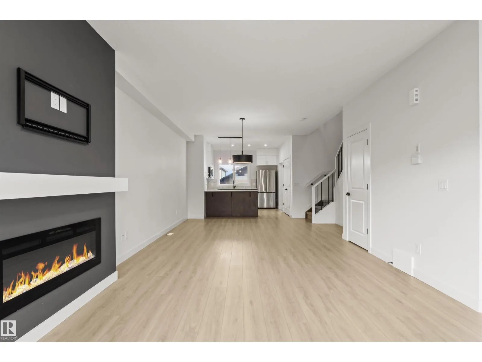 317 JUNIPER CV