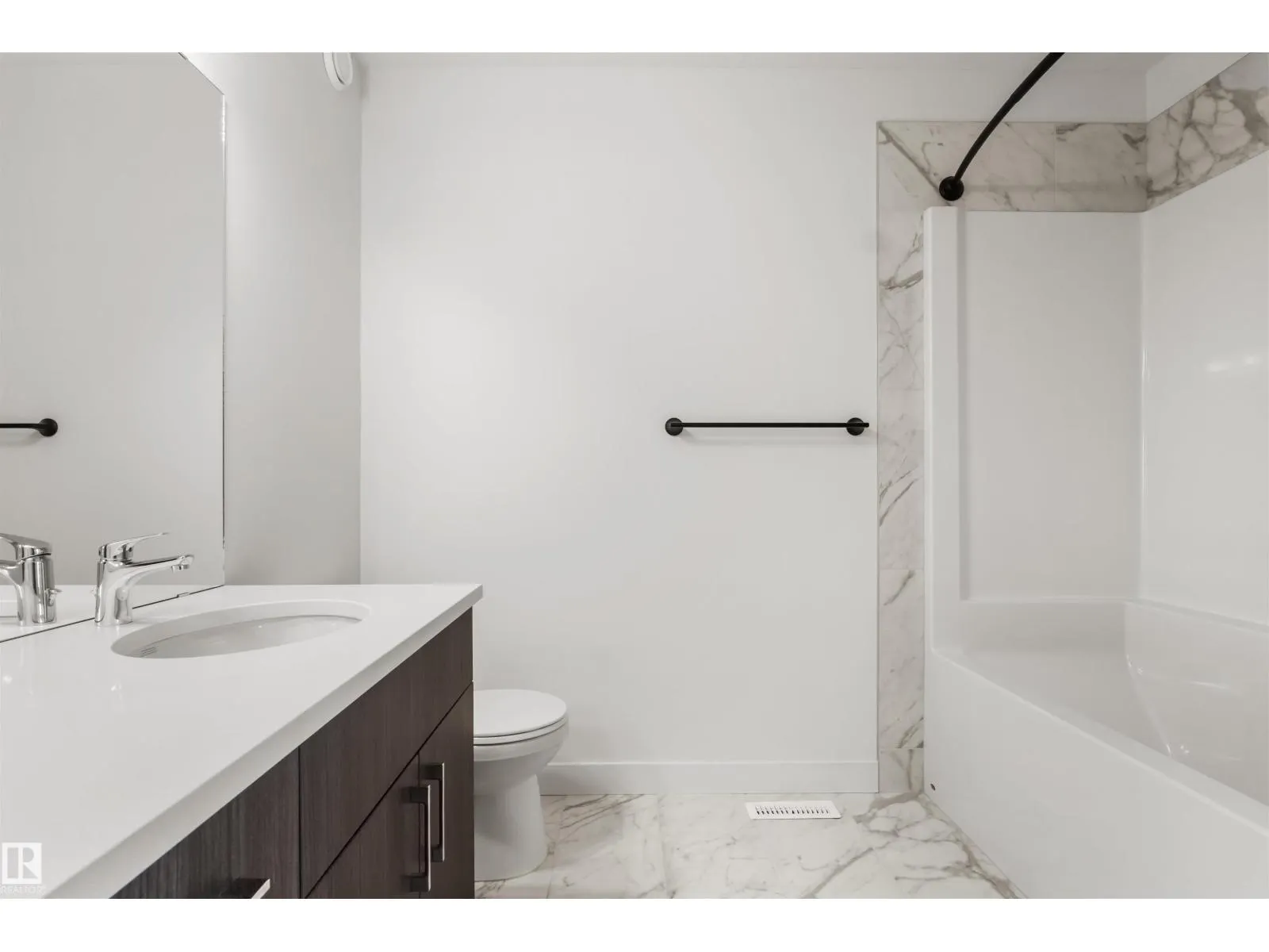 317 JUNIPER CV