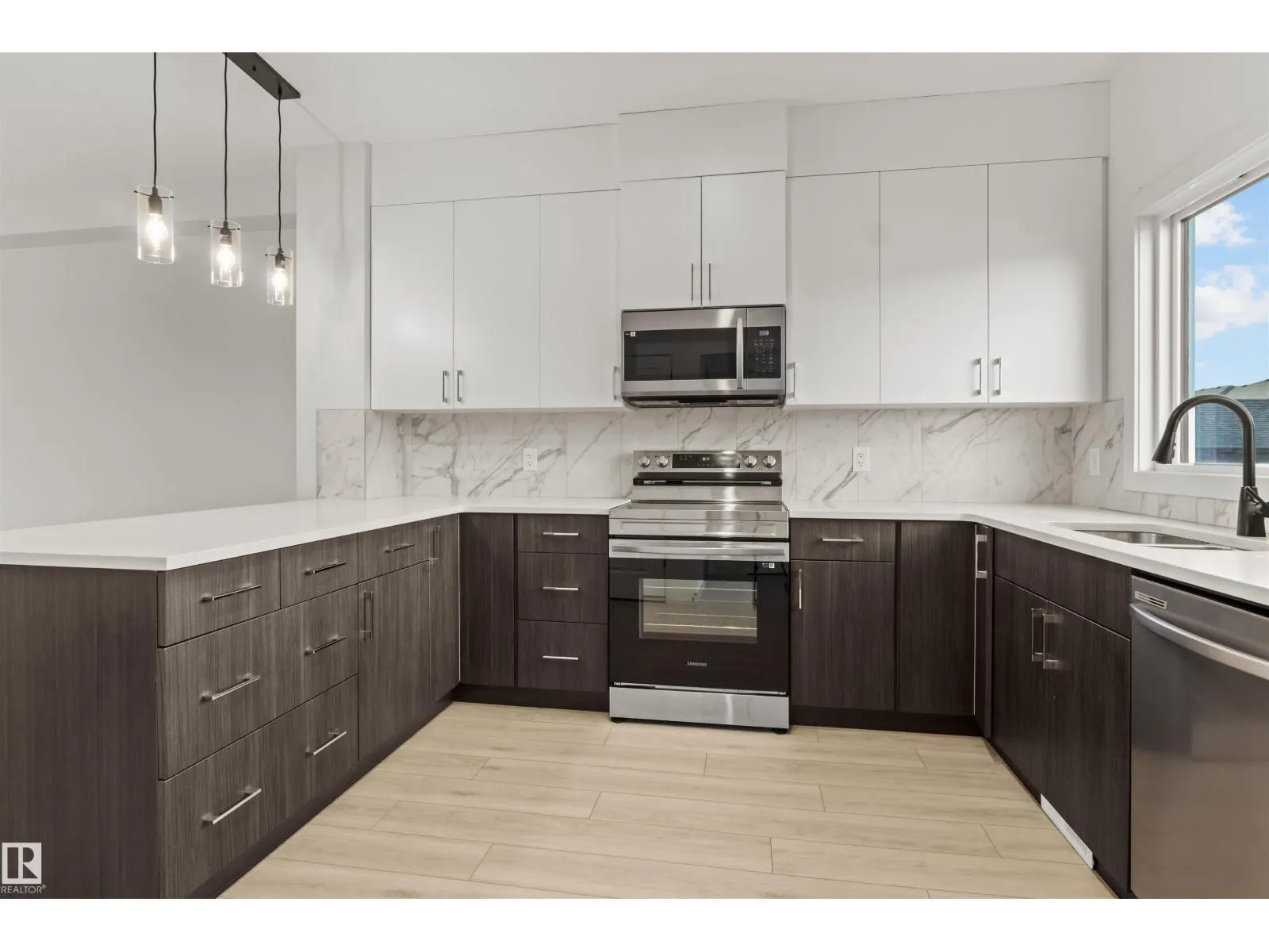 317 JUNIPER CV