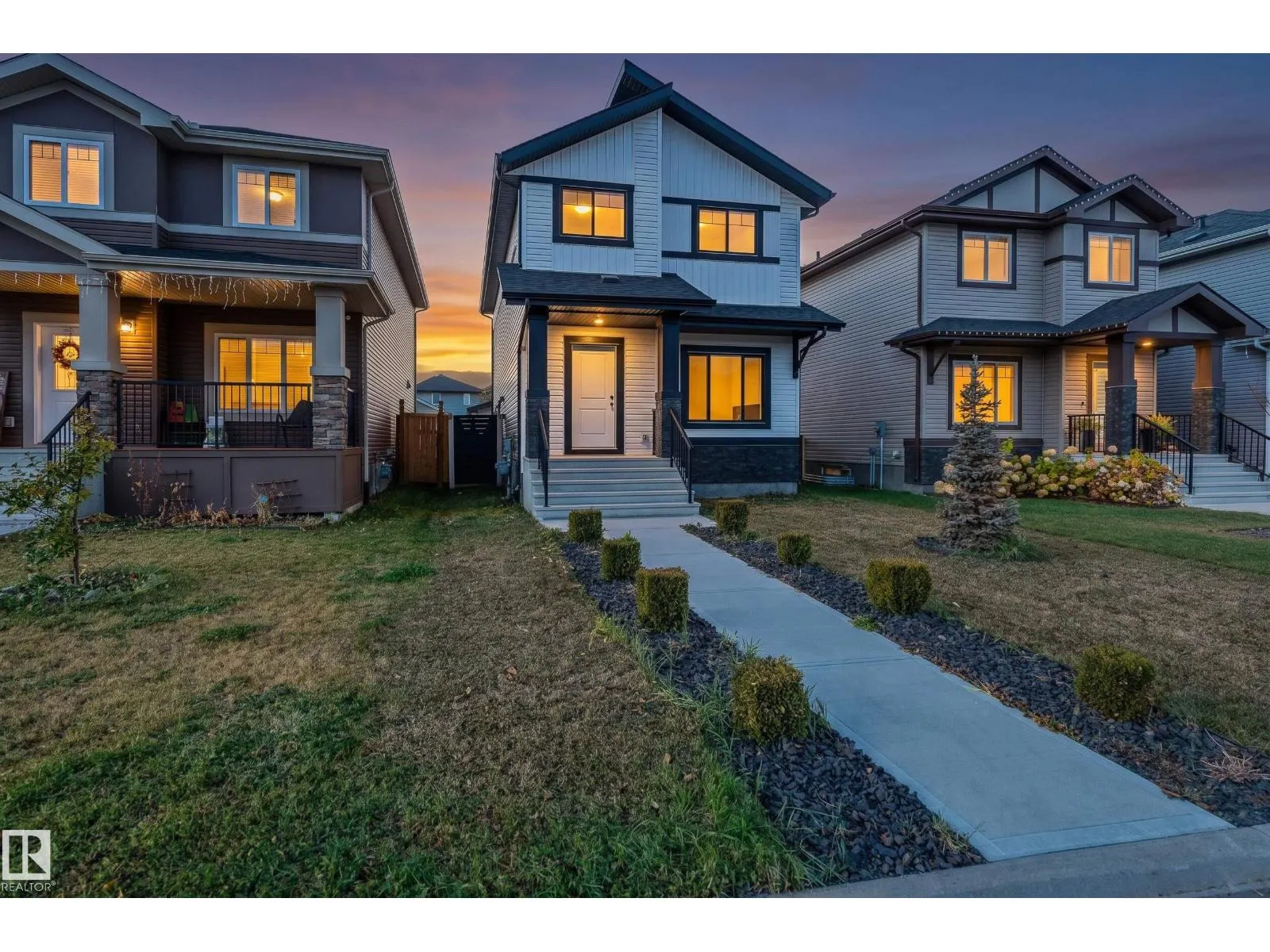 10624 98 ST