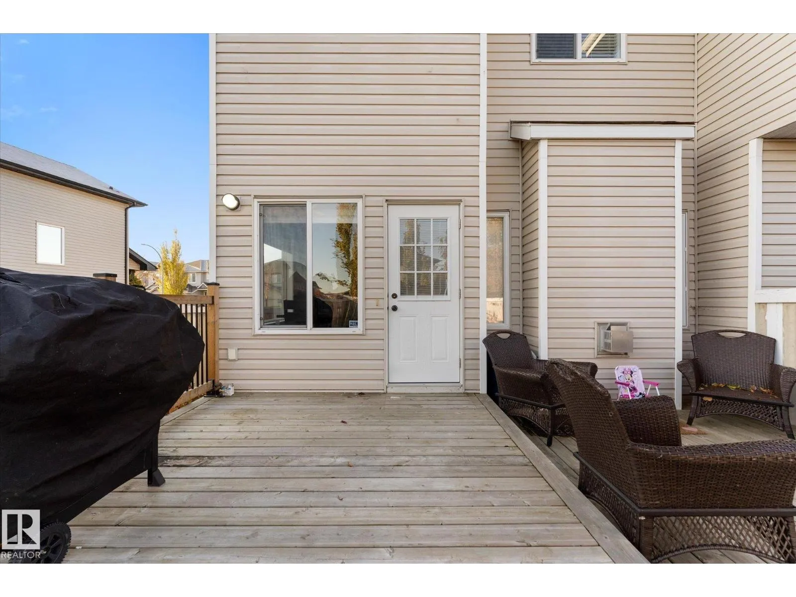 20 CARAGANA WY