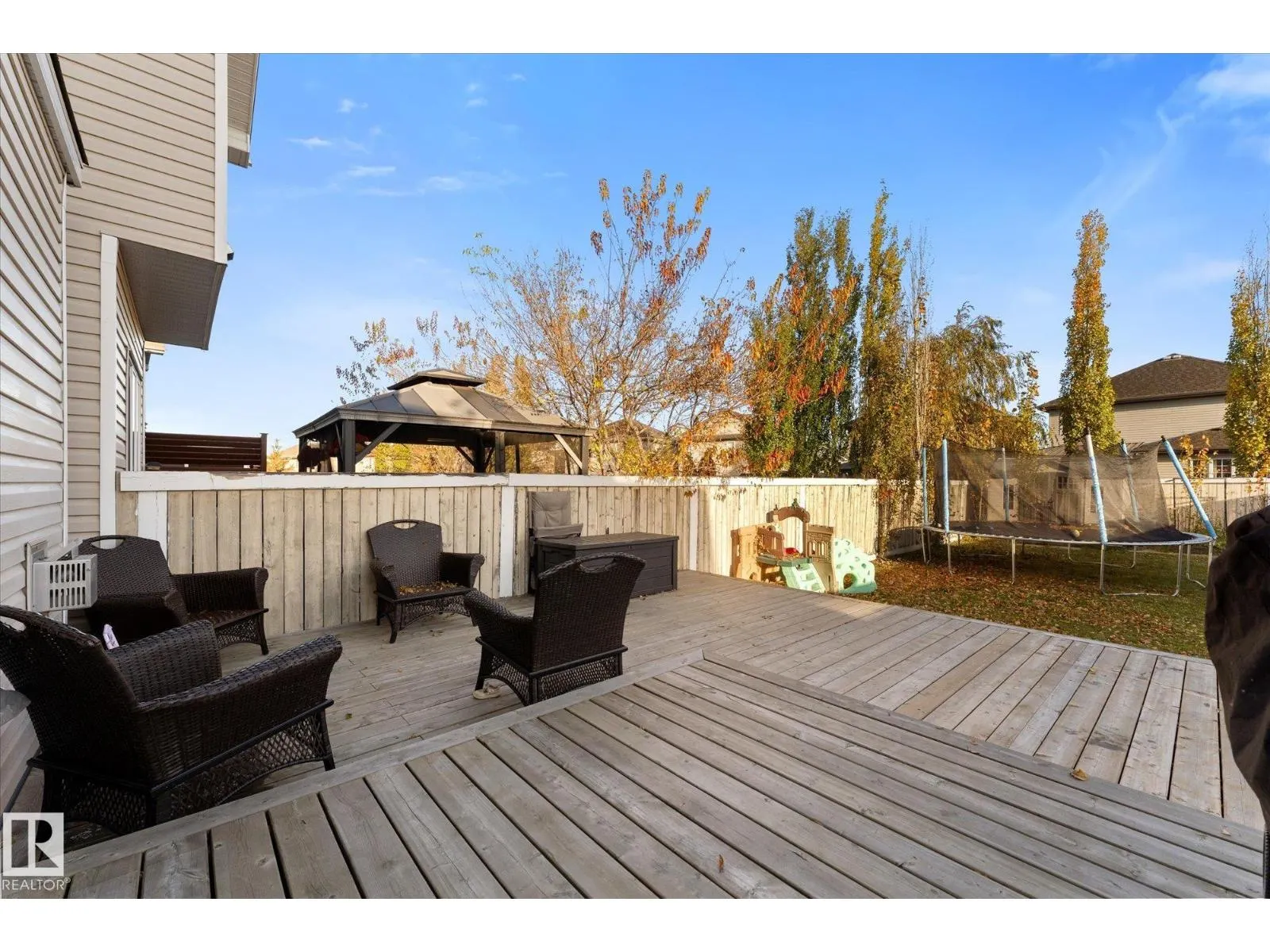 20 CARAGANA WY