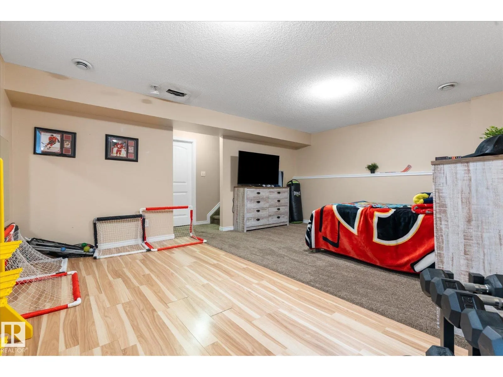 20 CARAGANA WY