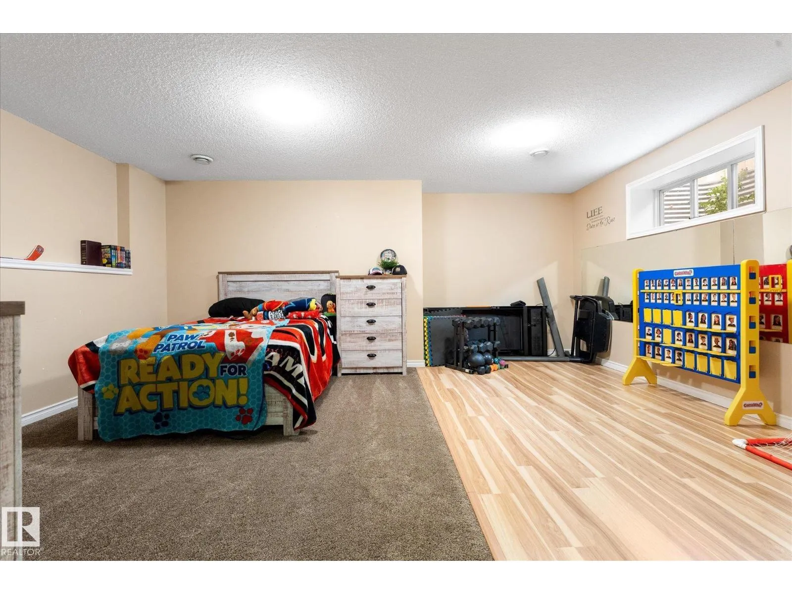 20 CARAGANA WY
