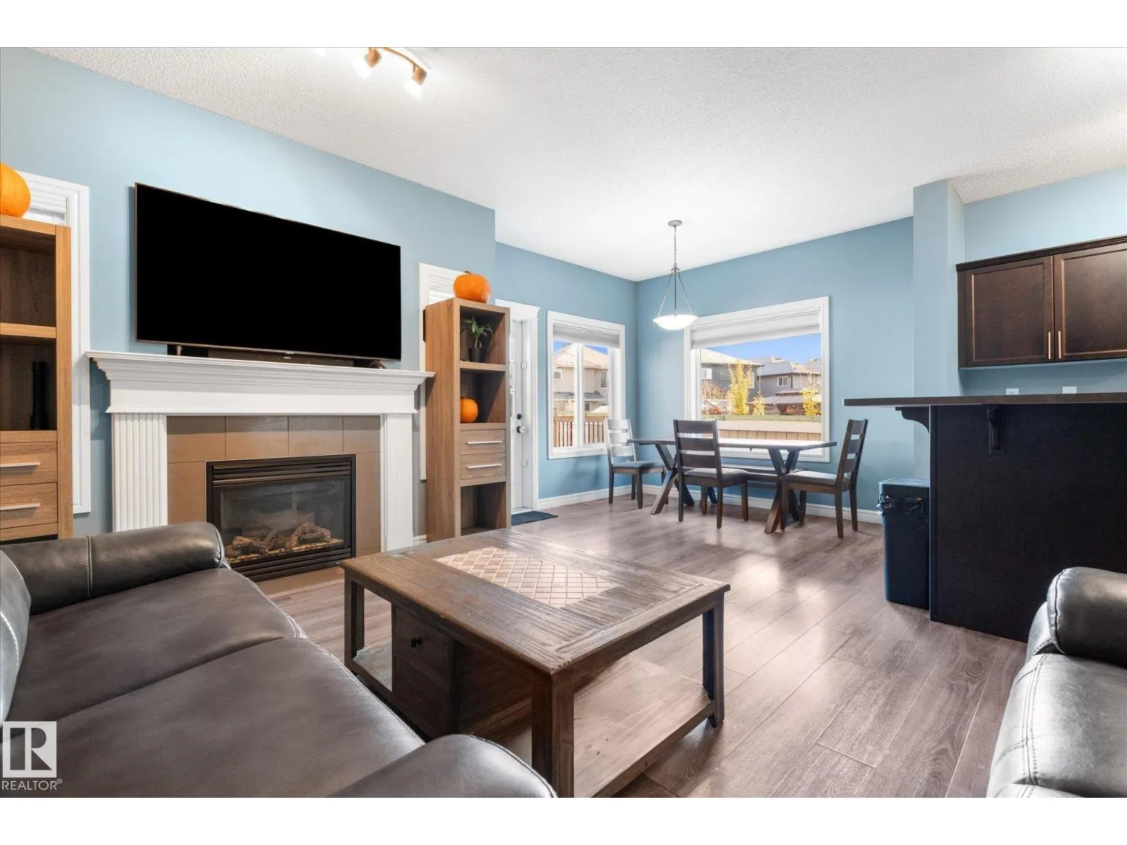 20 CARAGANA WY
