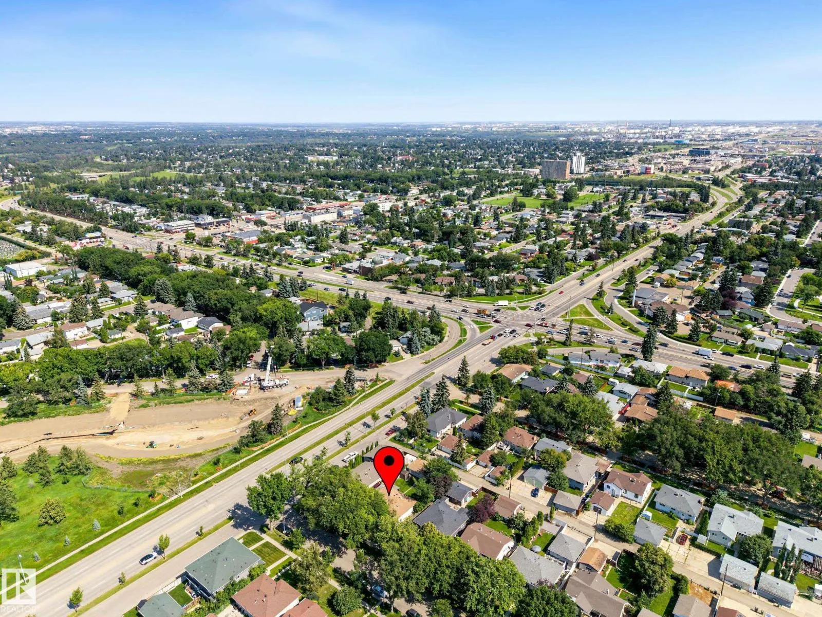 9723 76 ST NW