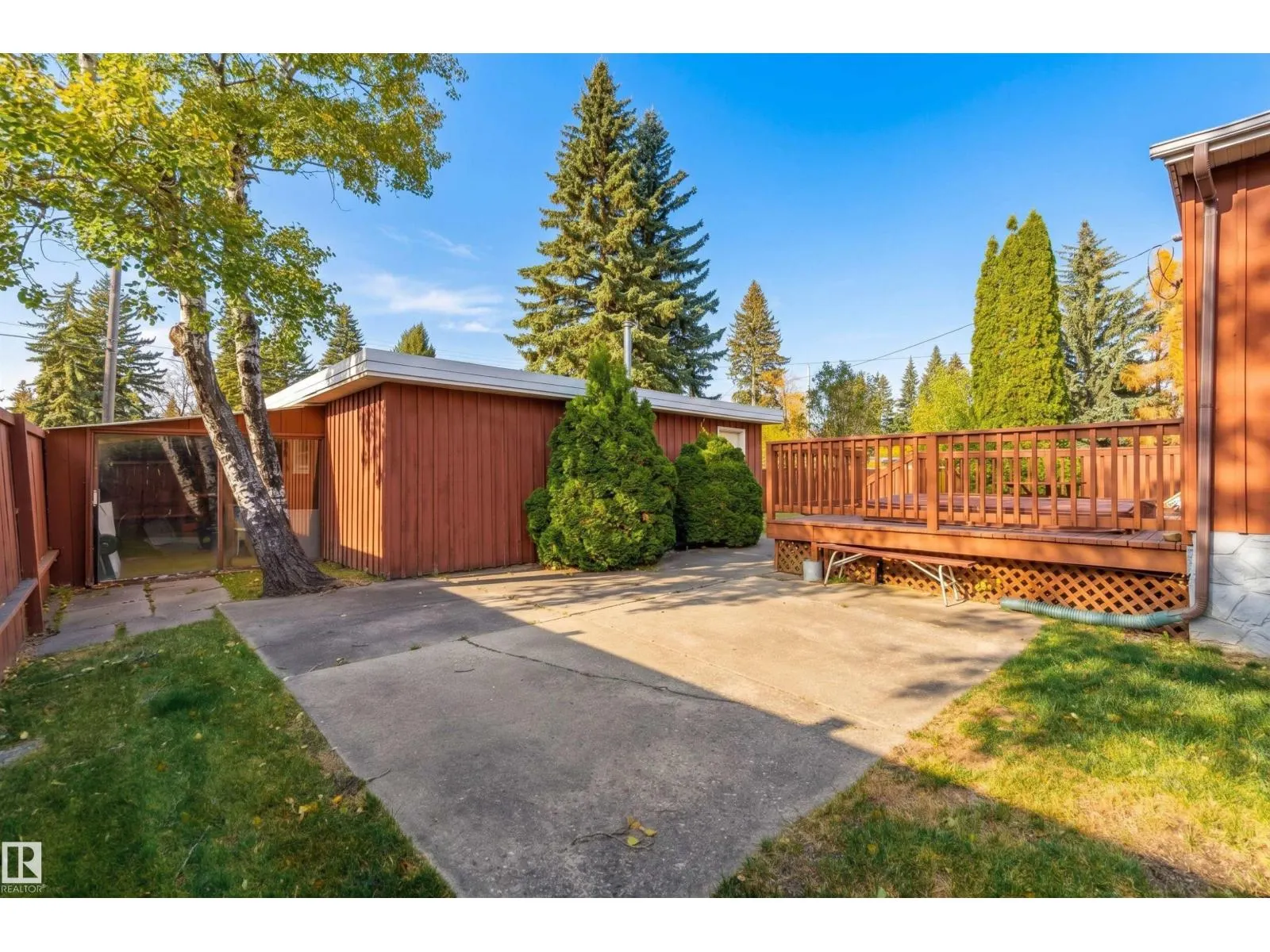 9708 142 ST NW